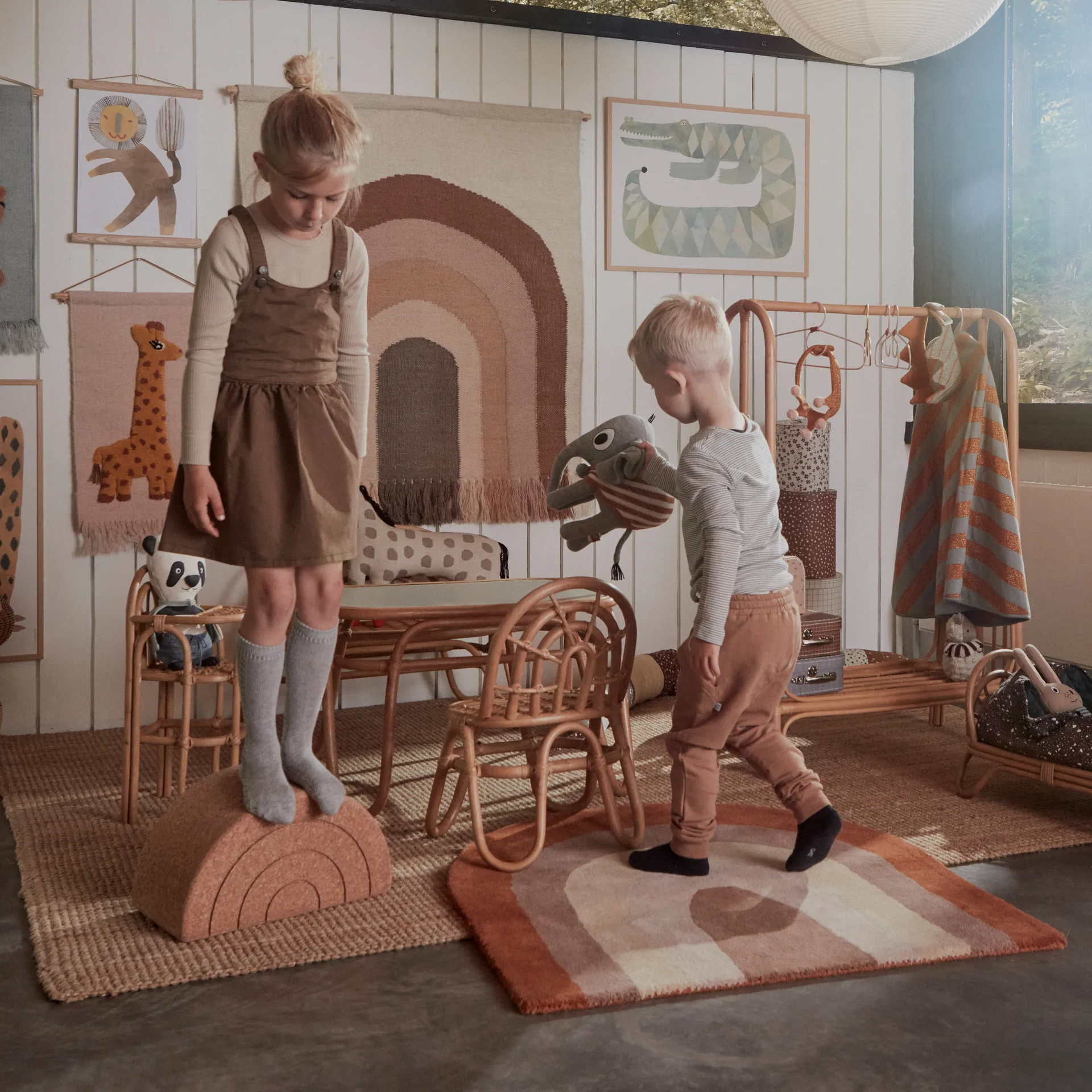 Dekoracja ścienna Follow the rainbow 100x124 cm, Choko OYOY