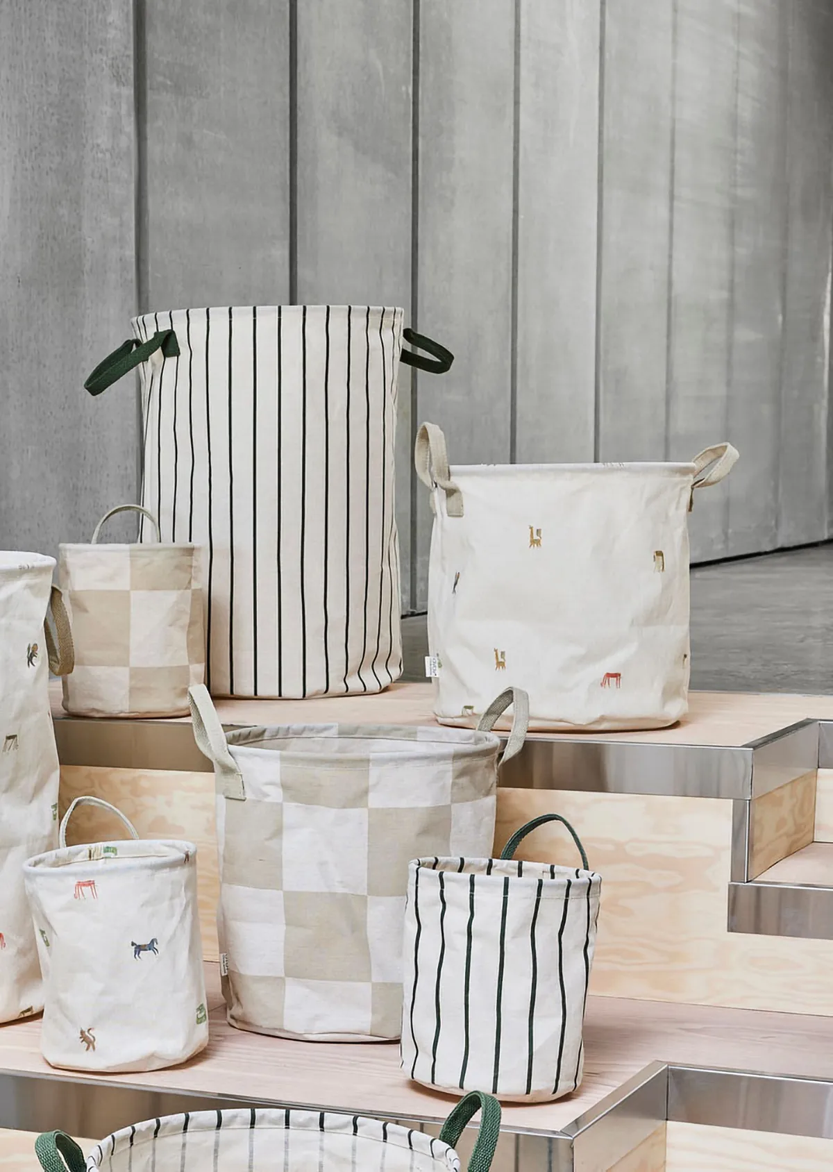 Koszyk do przechowywania Moira medium Ø32x32 cm 2 części, Multi OYOY