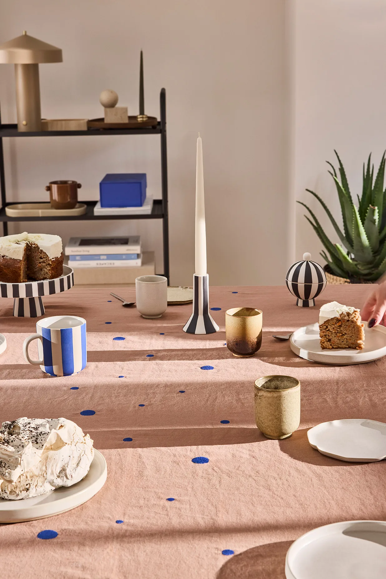 Obrus Nori 140x260 cm, Terracotta-optic blue OYOY