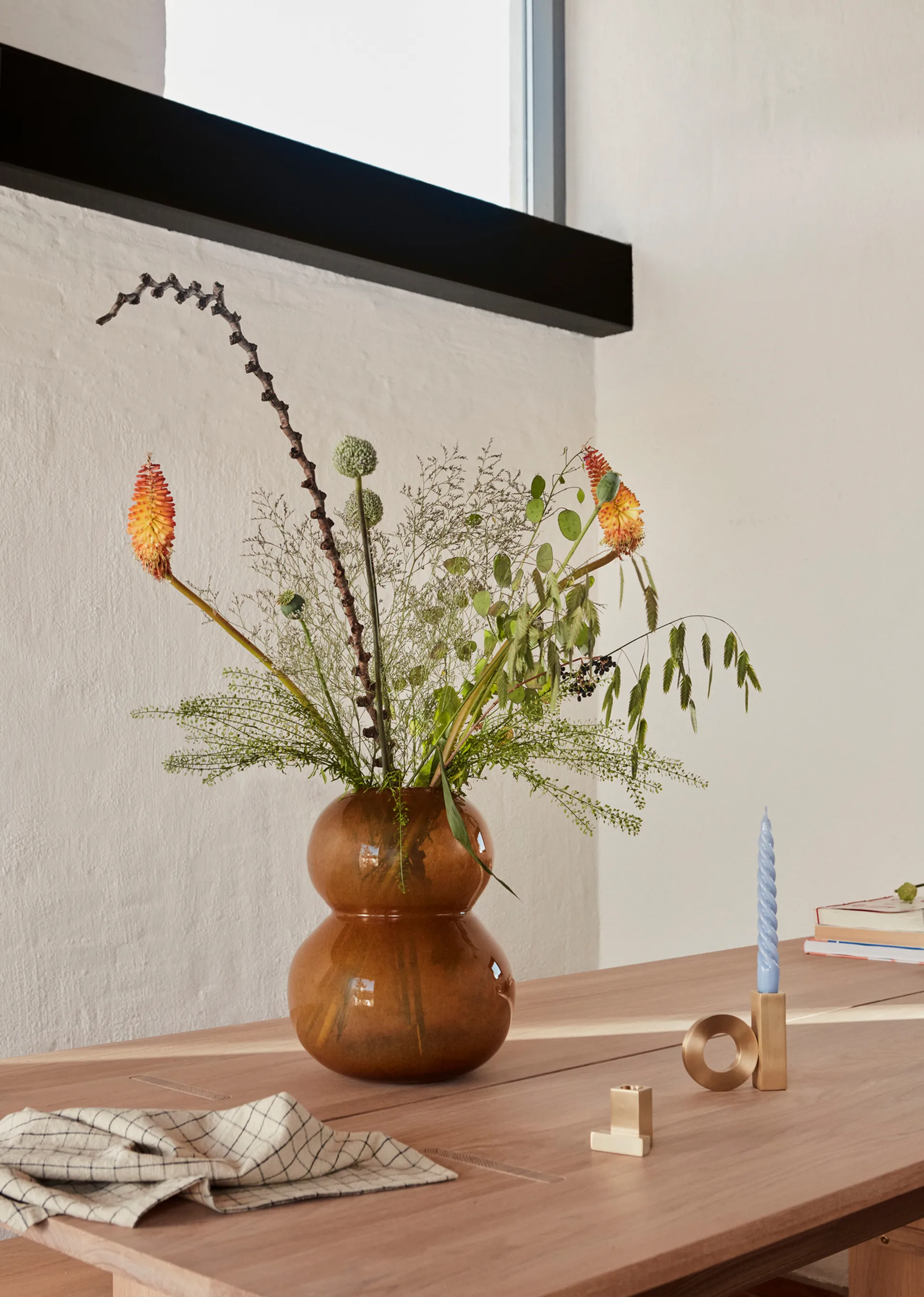 Wazon Lasi 30 cm, Bursztynowy OYOY