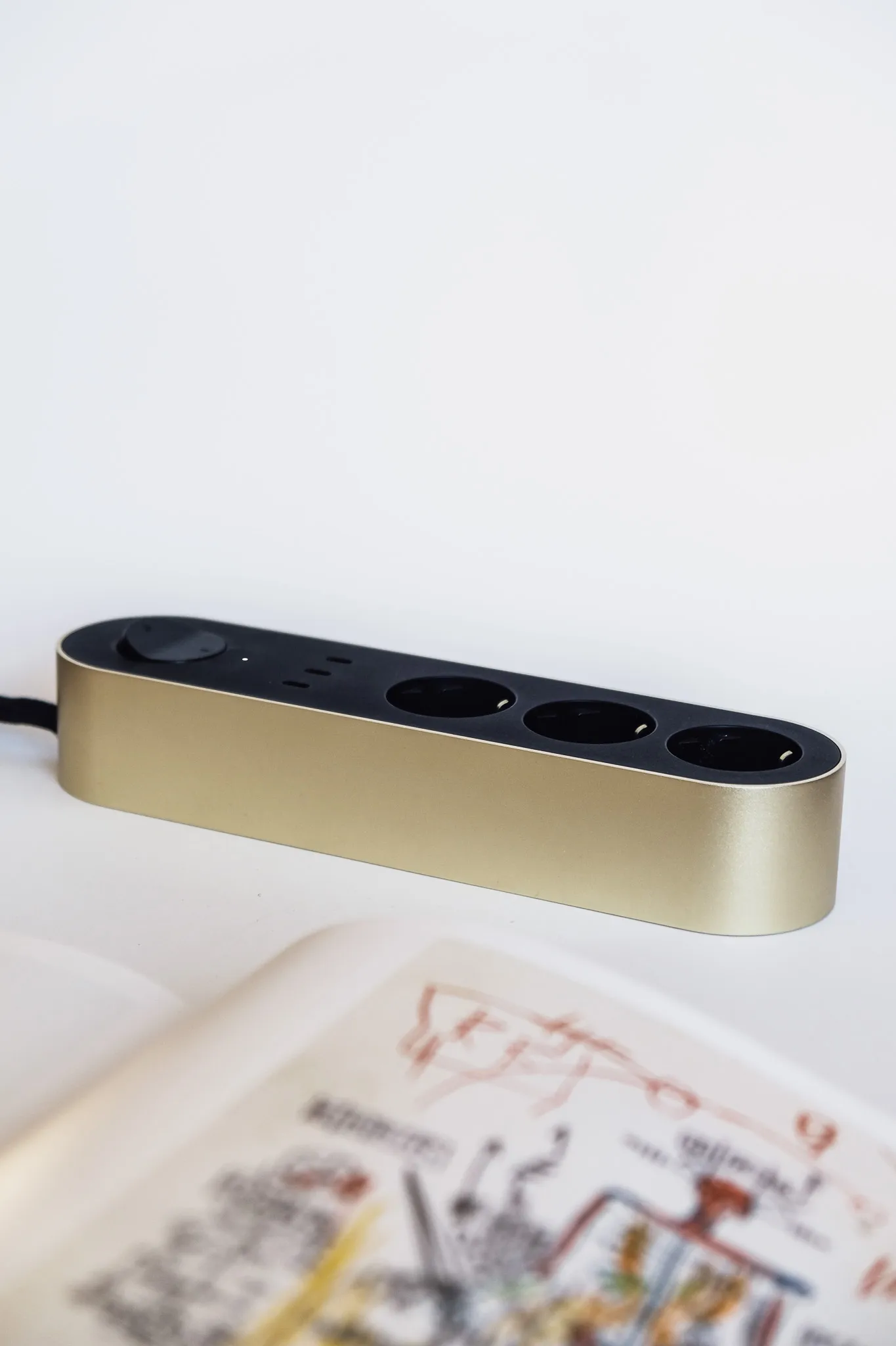 Przedłużacz Edgar Power Bar, Satin brass palett3