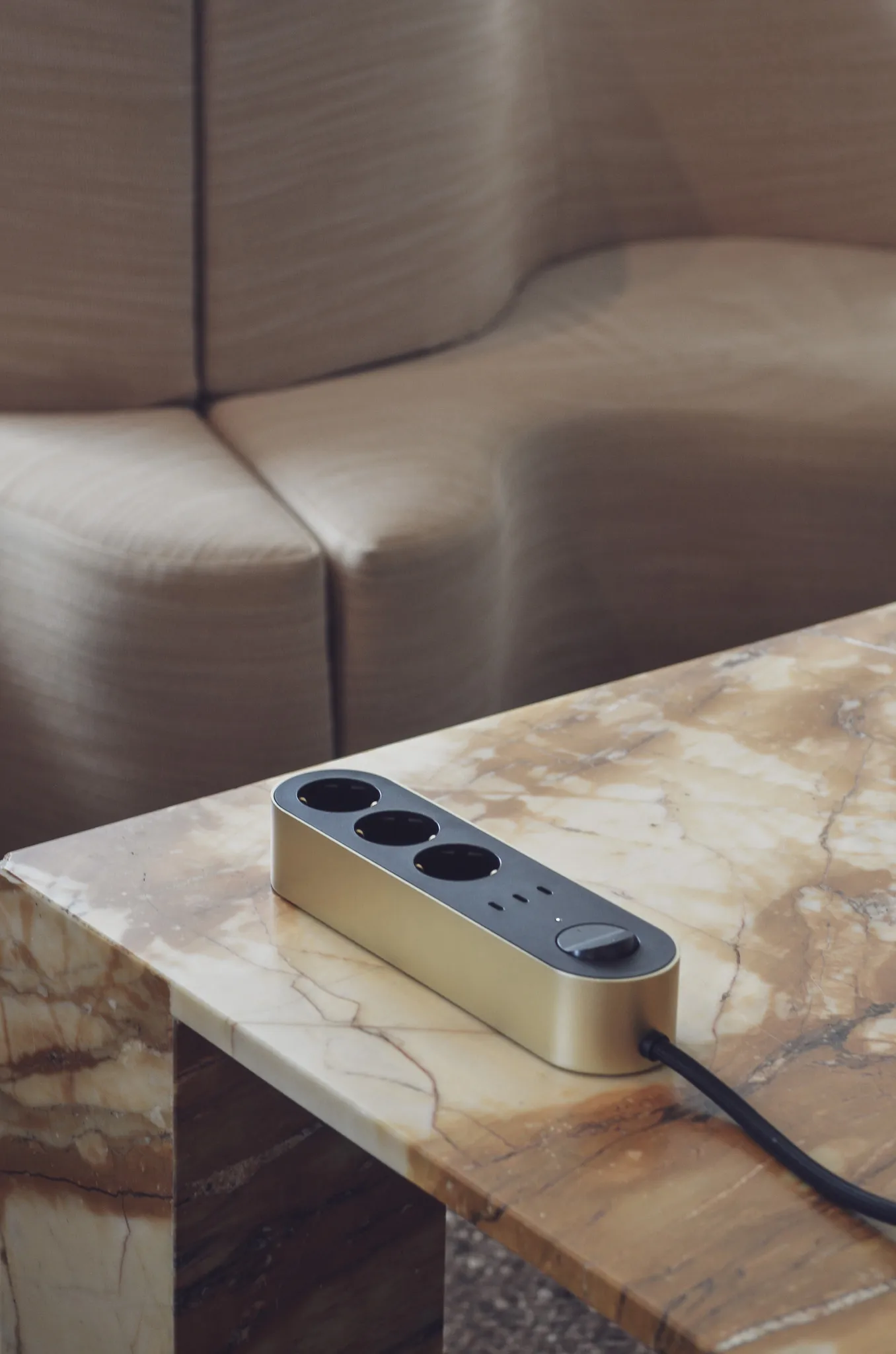 Przedłużacz Edgar Power Bar, Satin brass palett3