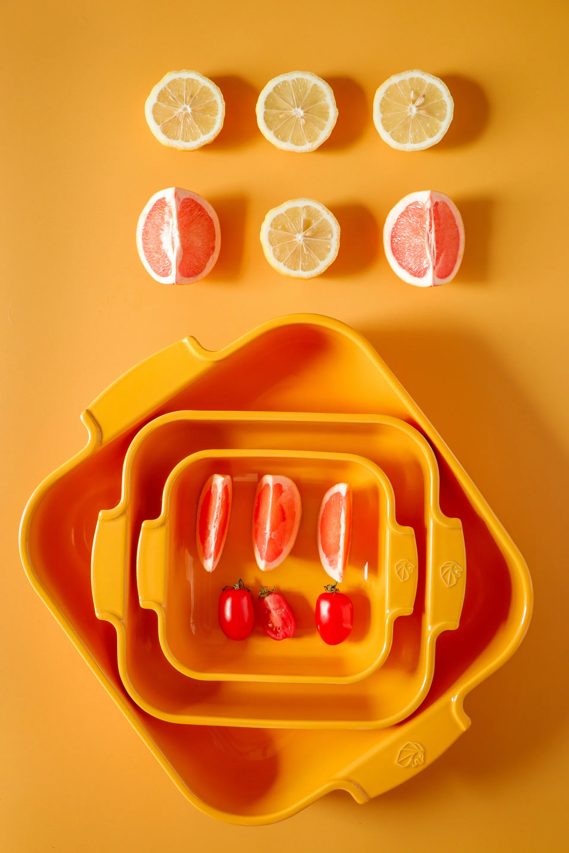 Forma ceramiczna Appolia 29,5x36 cm, Saffron yellow Peugeot