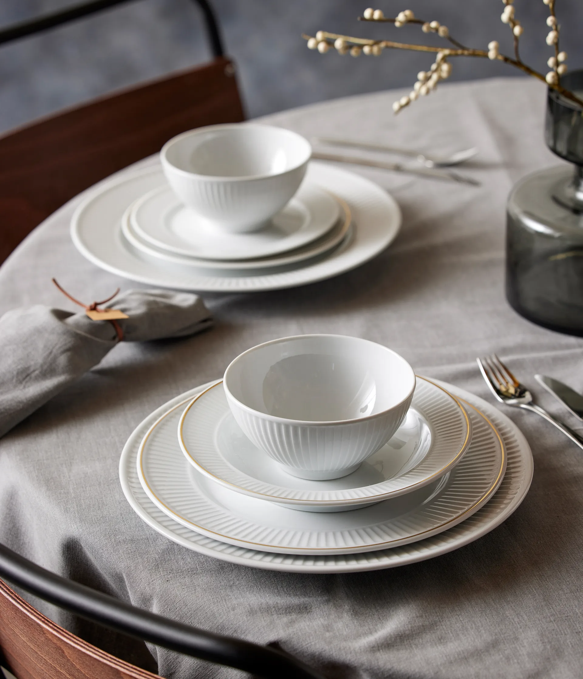 Talerz Plissé ze złotym kantem Ø22 cm, Biały Pillivuyt