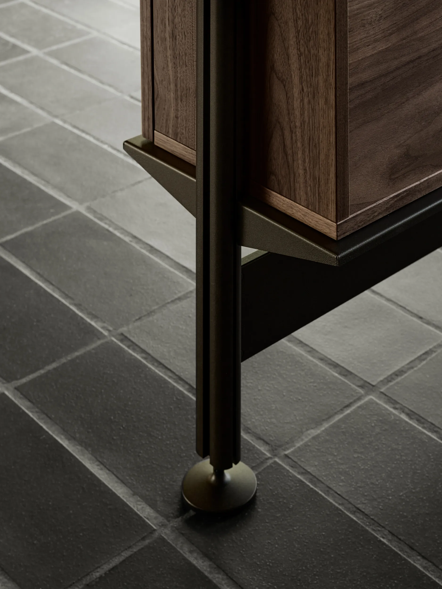 System półek Pira G2 F C B Black/Walnut 240–247 cm,  Pira