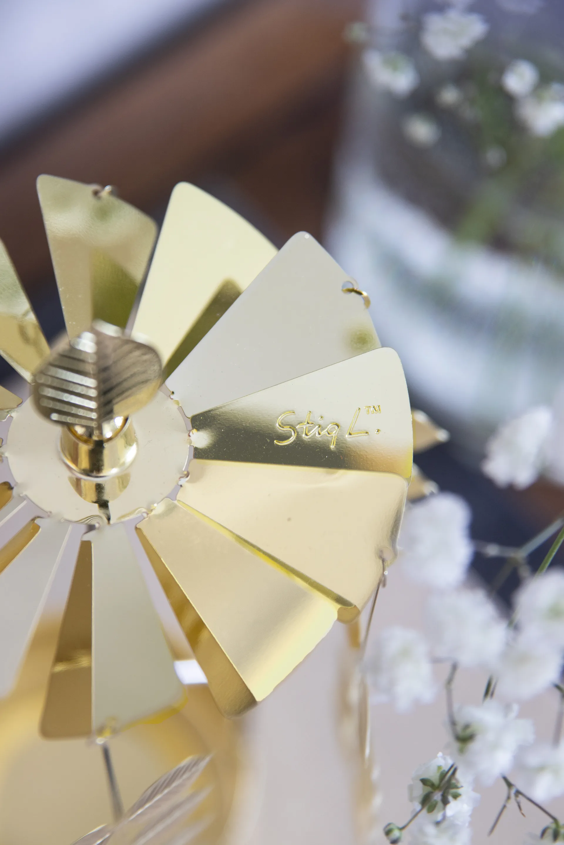 Stig L Berså änglaspel średni, Złoty Pluto Design