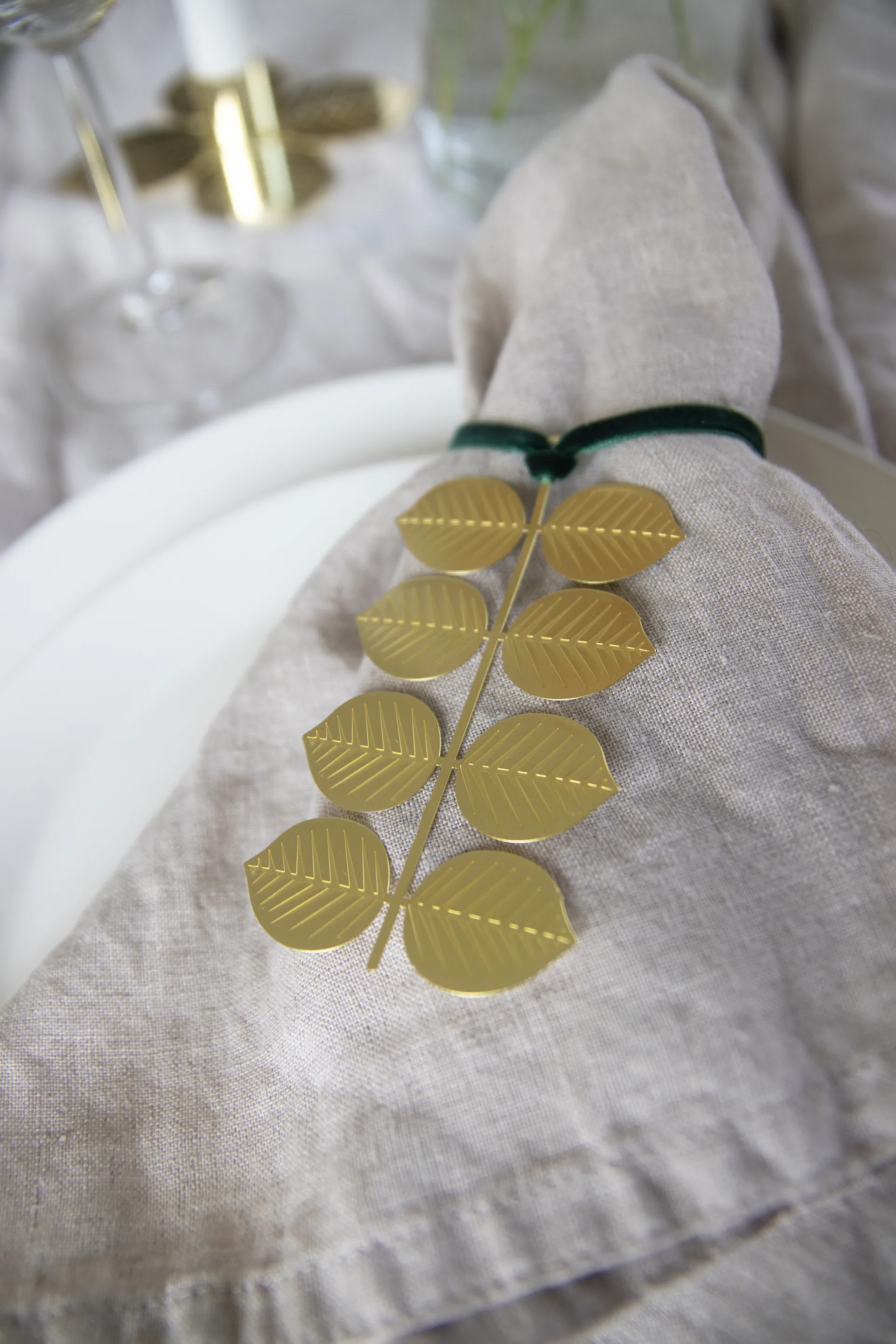 Stig L Berså zawieszka na choinkę, Złoty Pluto Design