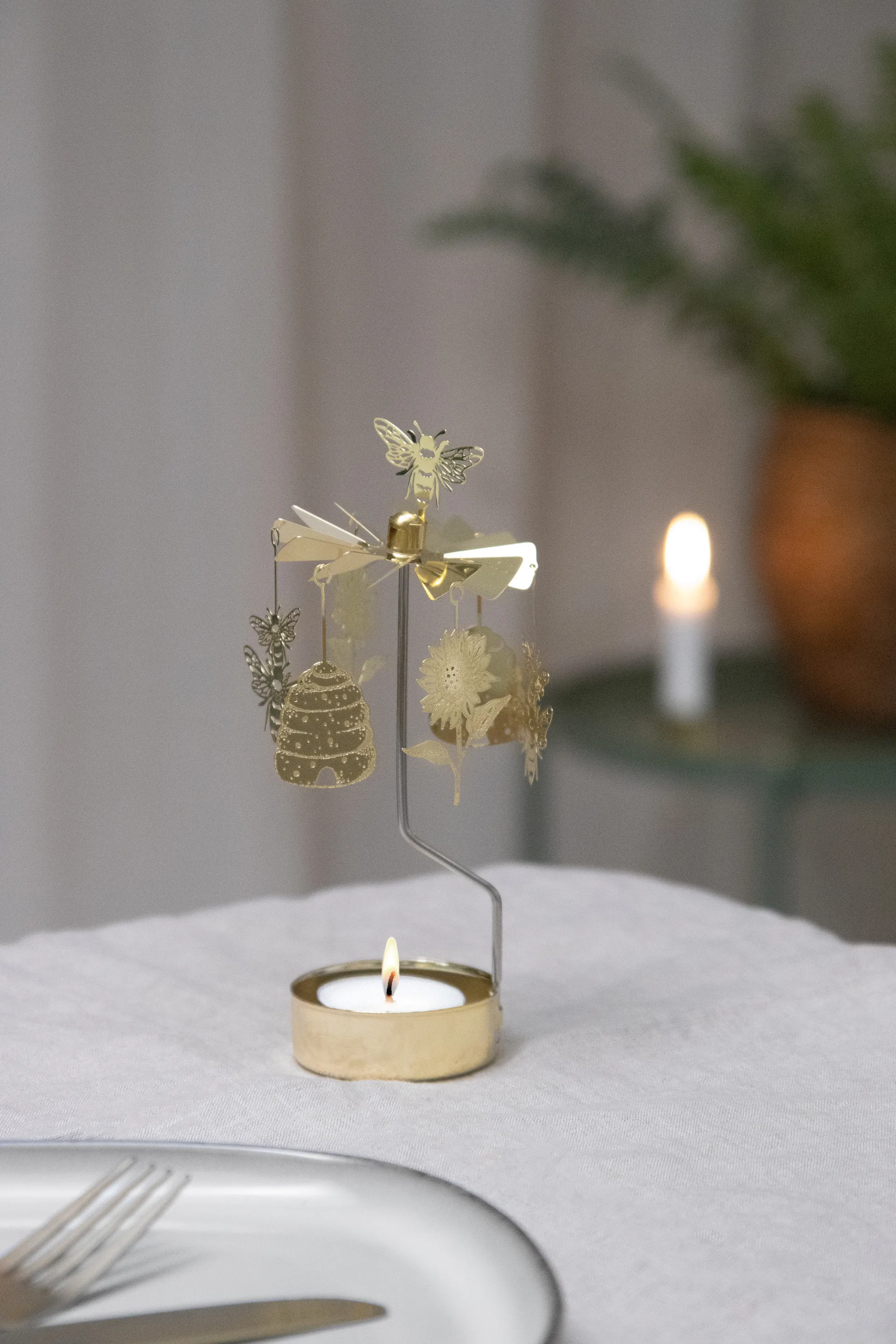 Świecznik - karuzela Bee Mine, Złoty Pluto Design