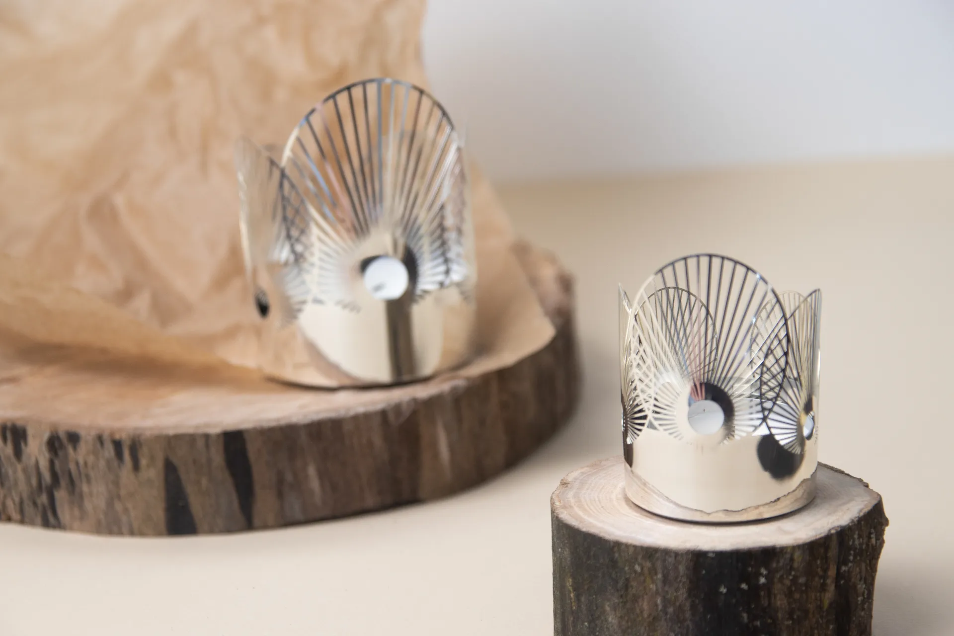 Świecznik Sun średni Ø6,5 cm, Srebro Pluto Design