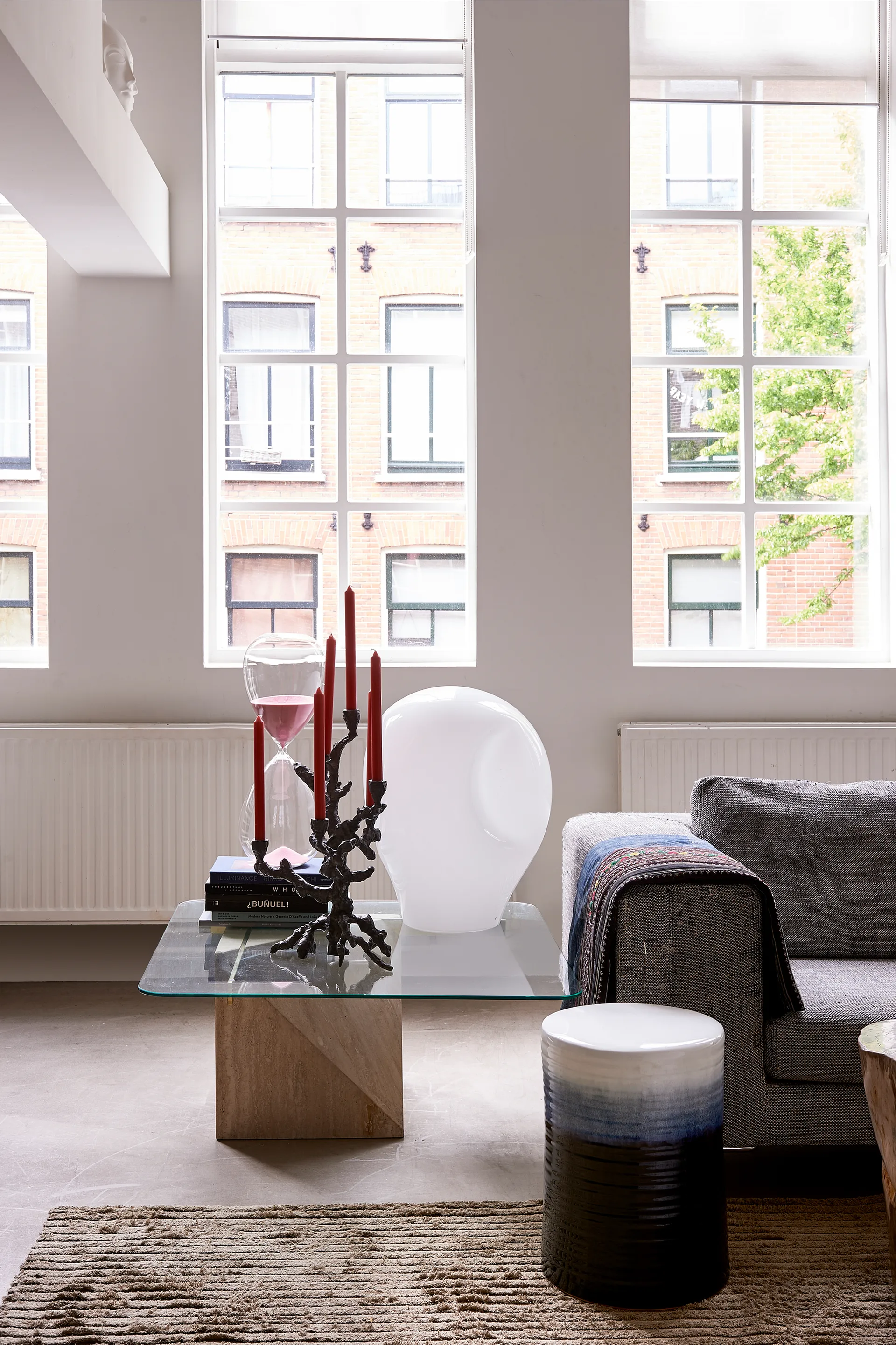 Świecznik Apple tree L 53 cm , Ciemnoszary POLSPOTTEN