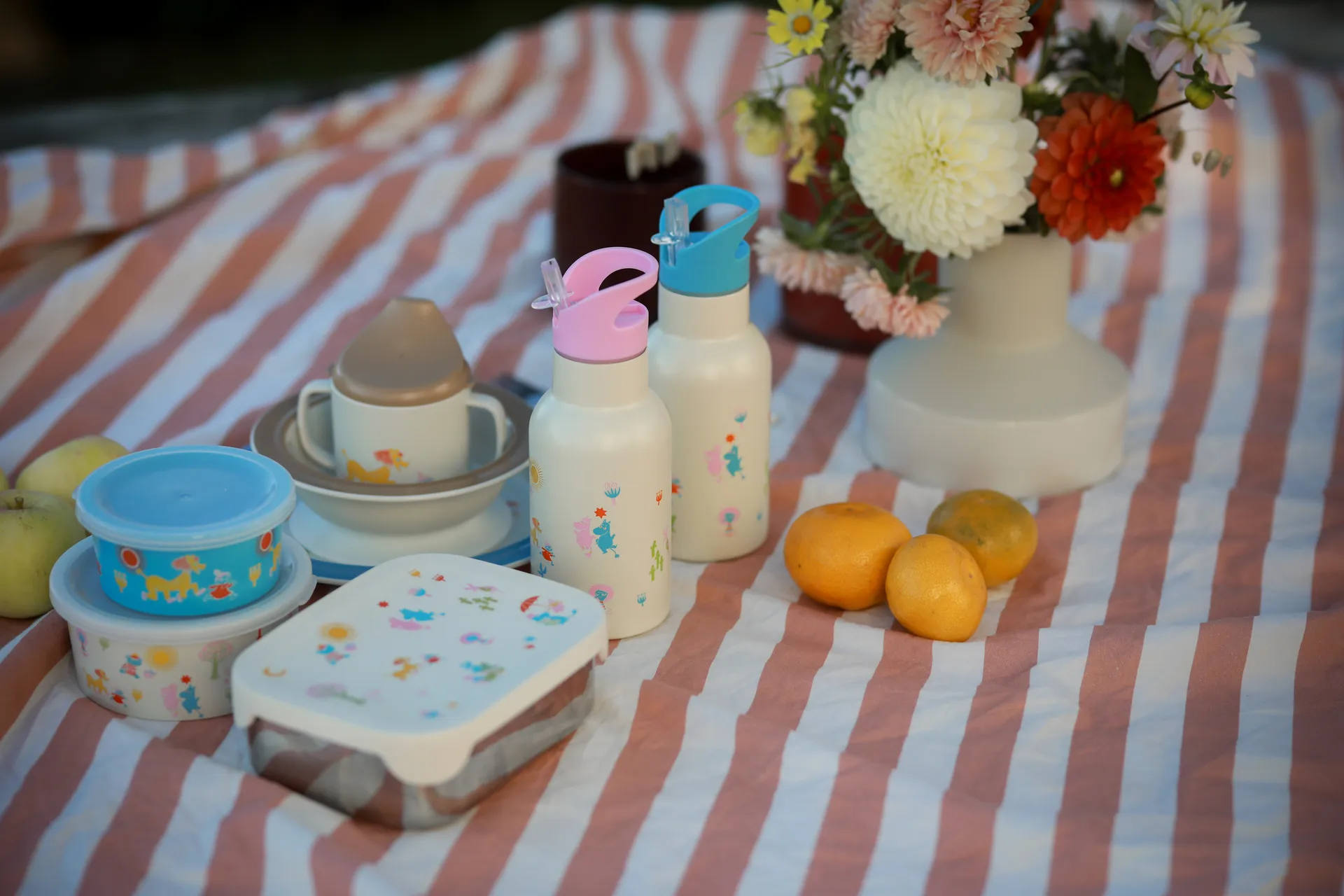 Mumin 80 pojemnik na lunch 13x17 cm, Beżowy Rätt Start