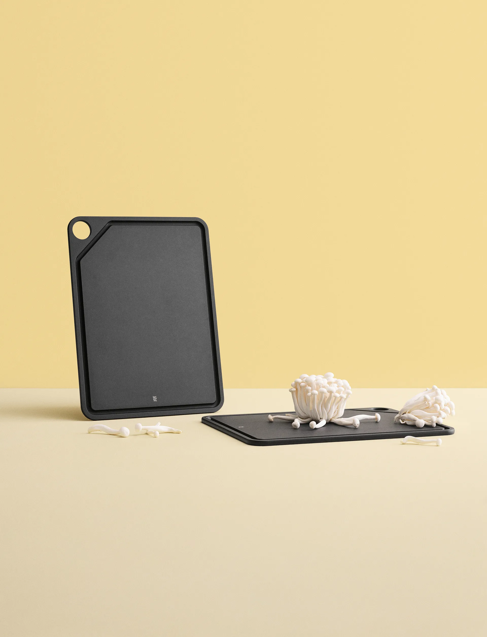 Deska do krojenia, Czarna, 29,8x39,8 cm RIG-TIG