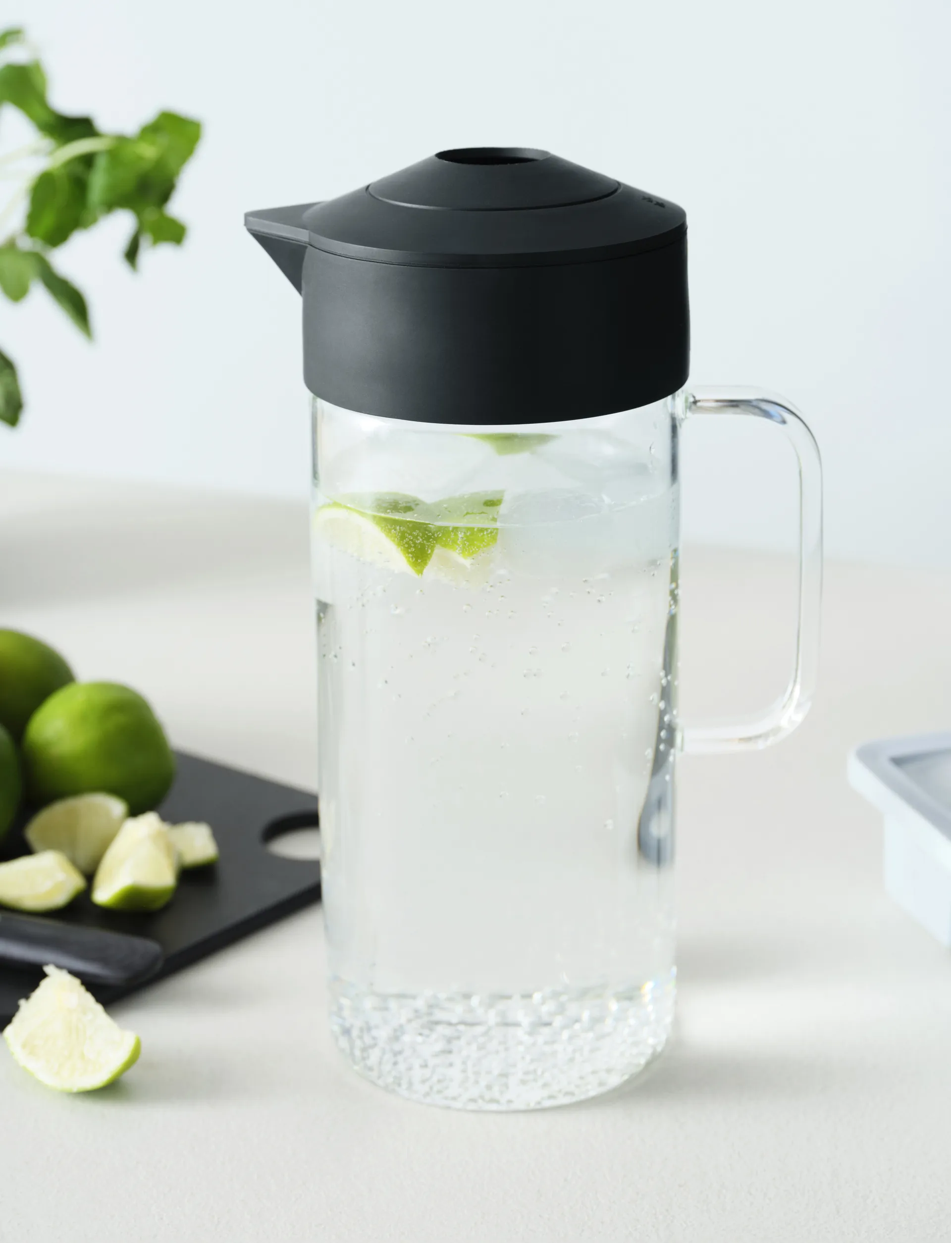 Dzbanek do serwowania PIP 1,4 L, Czarny RIG-TIG