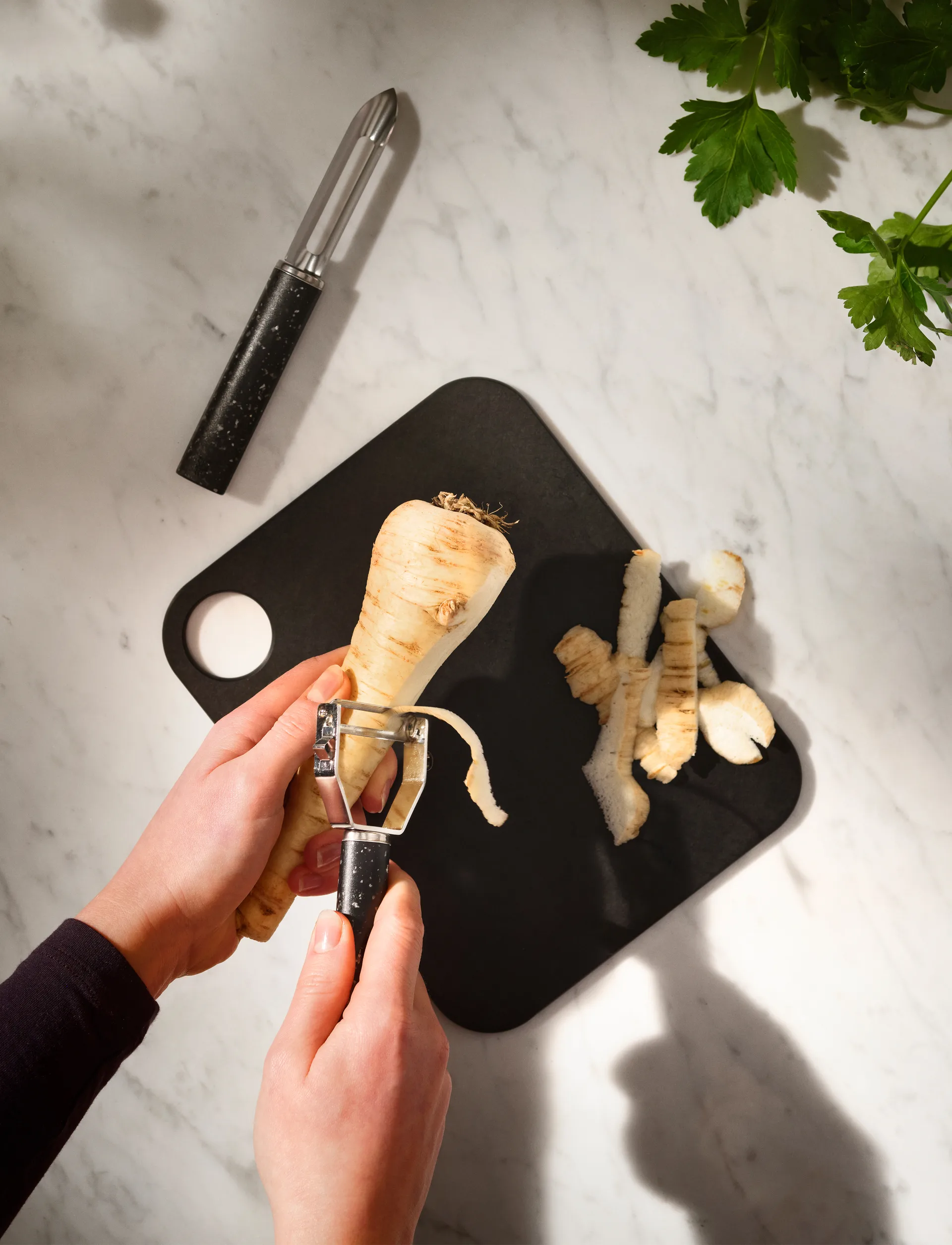 REDO Y-uniwersalna obieraczka 14,7 cm, Black RIG-TIG