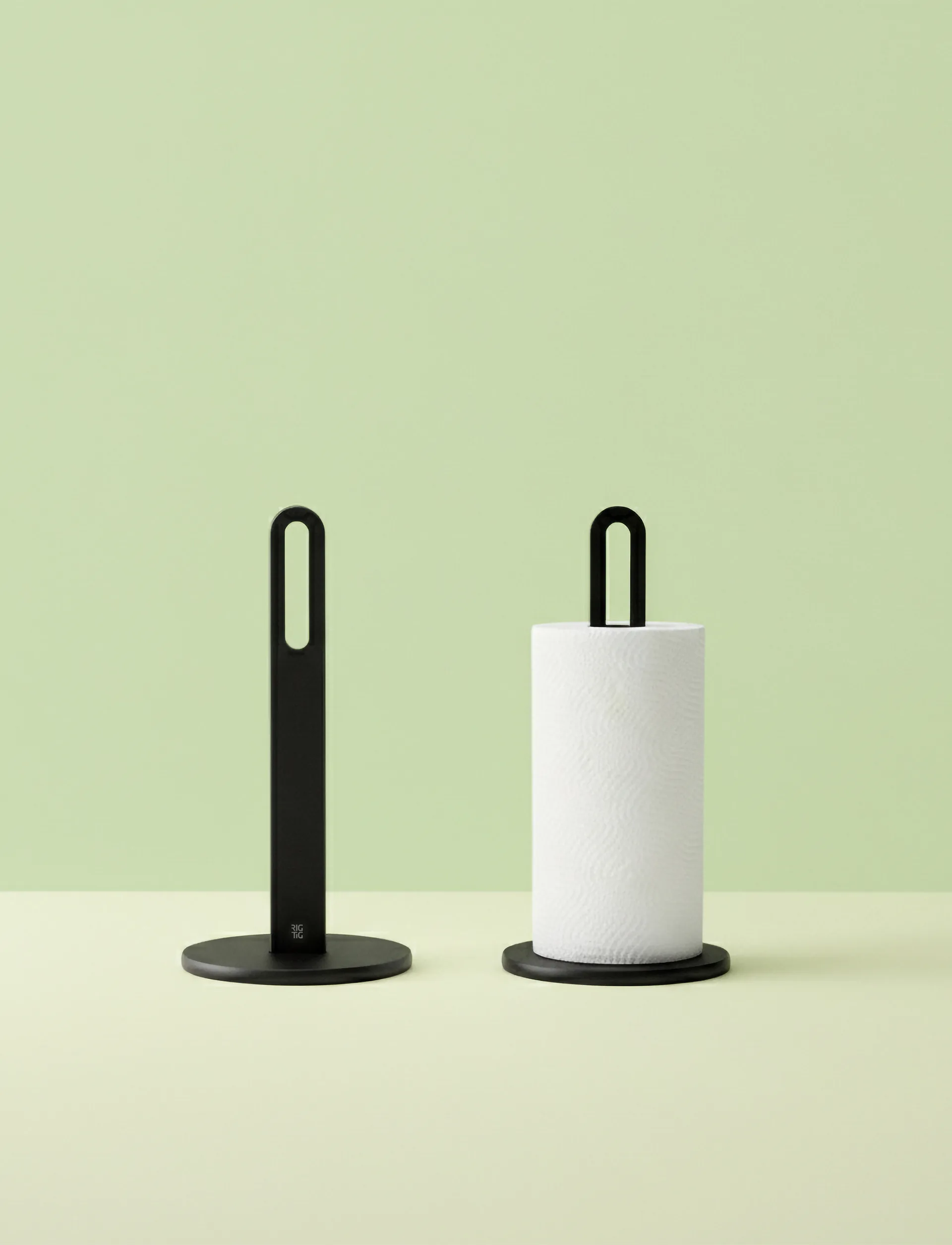 Stojak na ręcznik papierowy SPIN-IT, Black RIG-TIG