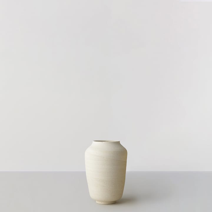 
Hand turned vase no. 59 Classic - Wanilia - Ro Collection