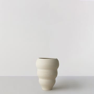 
Hand turned vase no. 60 Curved - Wanilia - Ro Collection