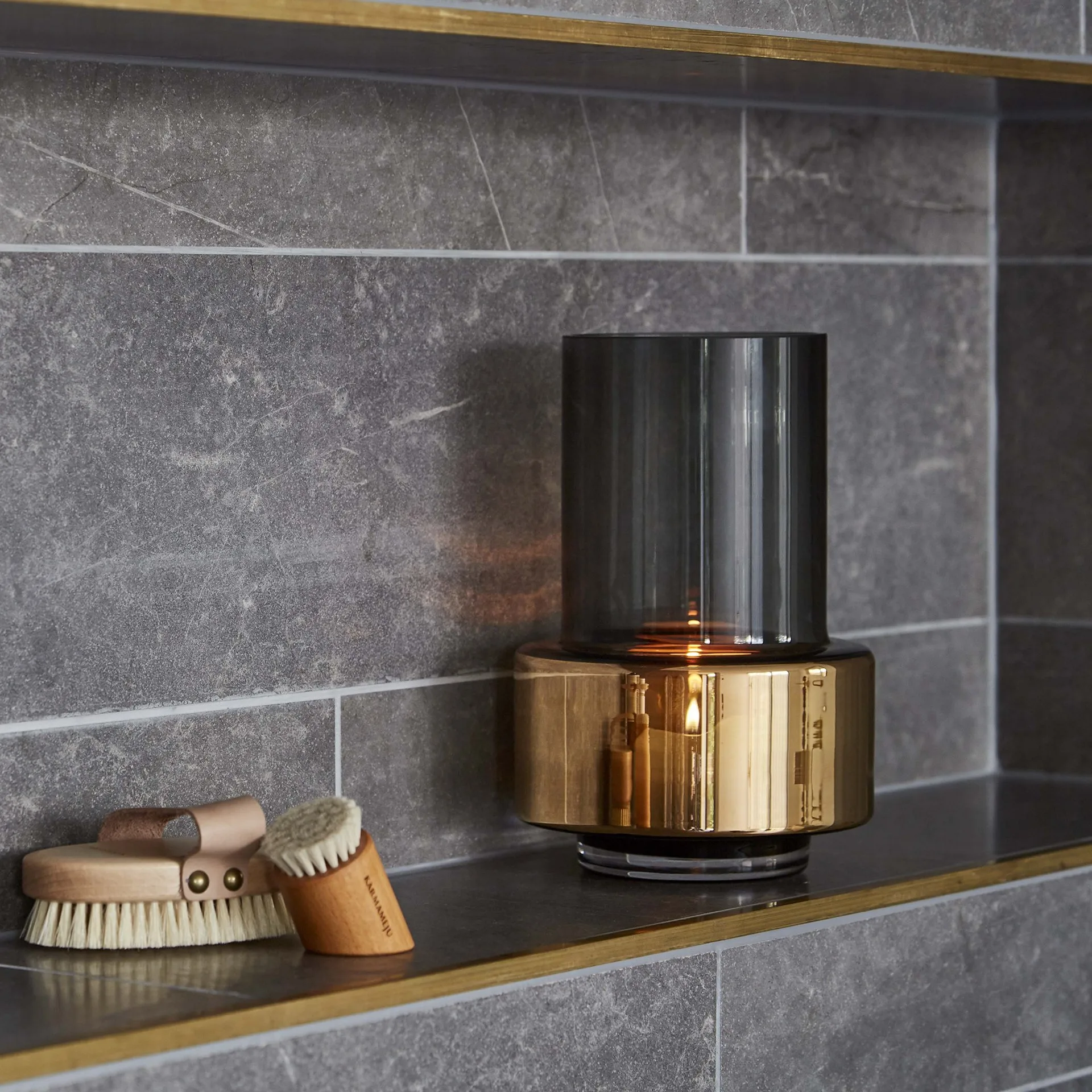 Hurricane smoked no. 26, Złoto Ro Collection