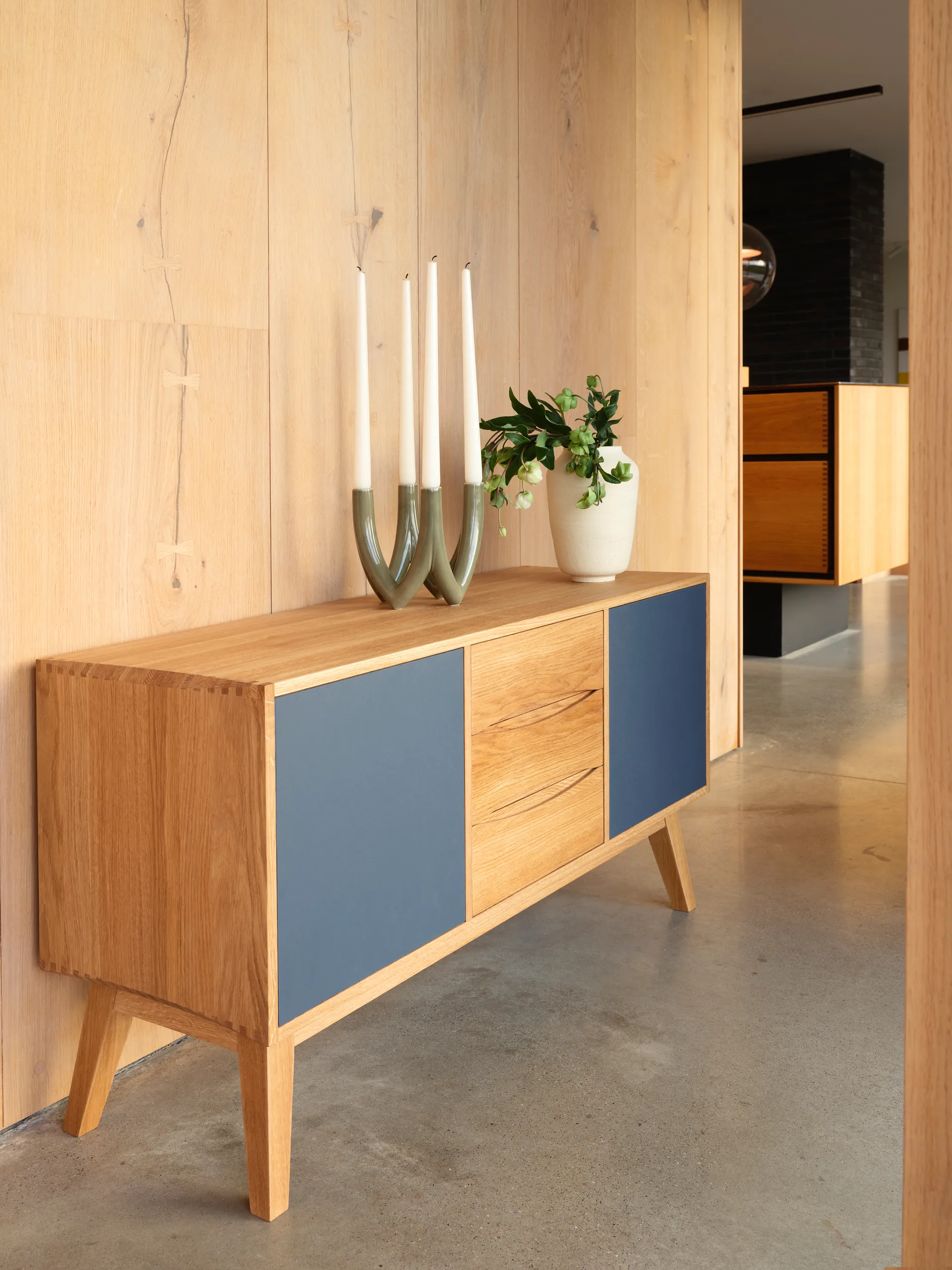 Świecznik nr 56, Olive green Ro Collection