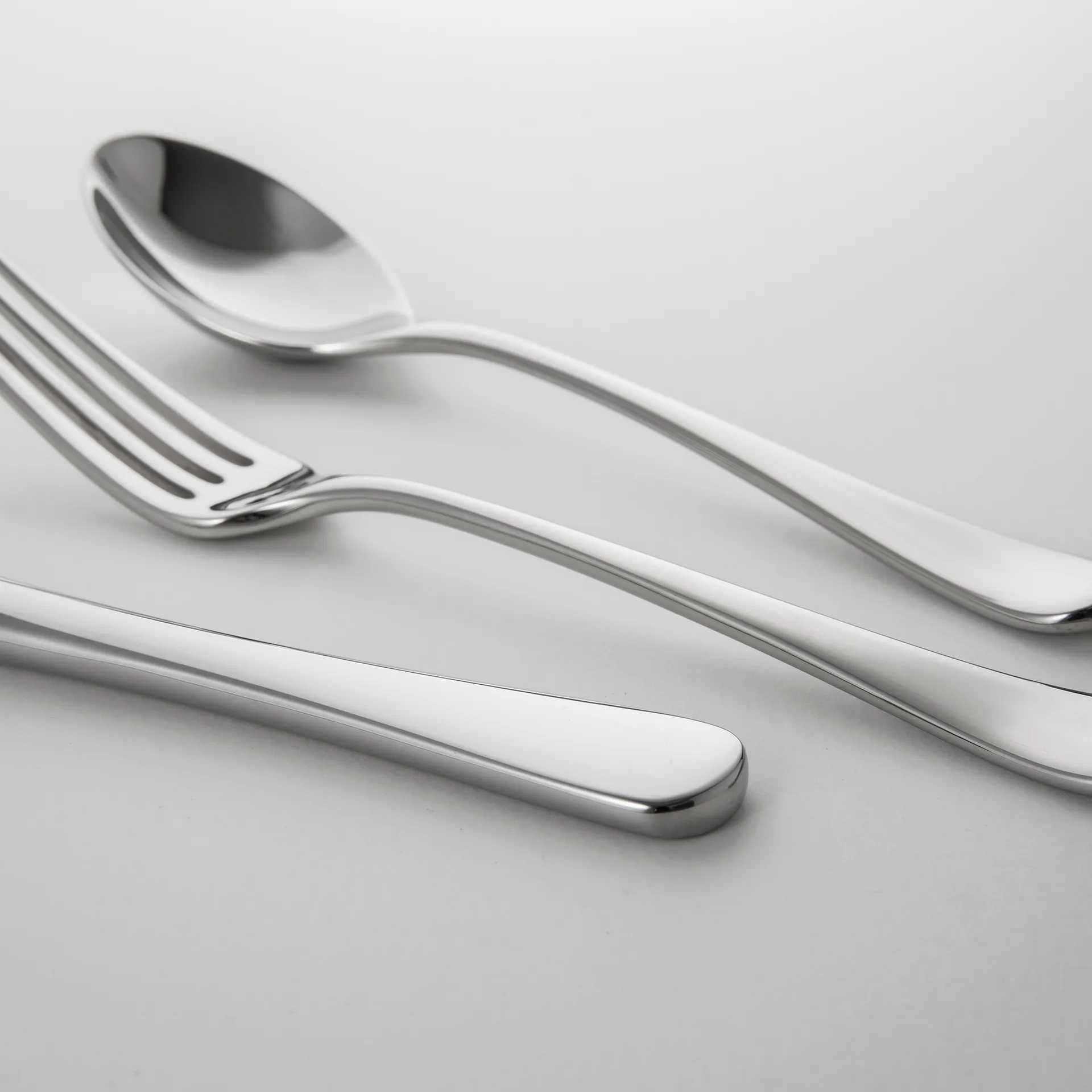 Radford łyżka stołowa błyszcząca, Stal nierdzewna Robert Welch