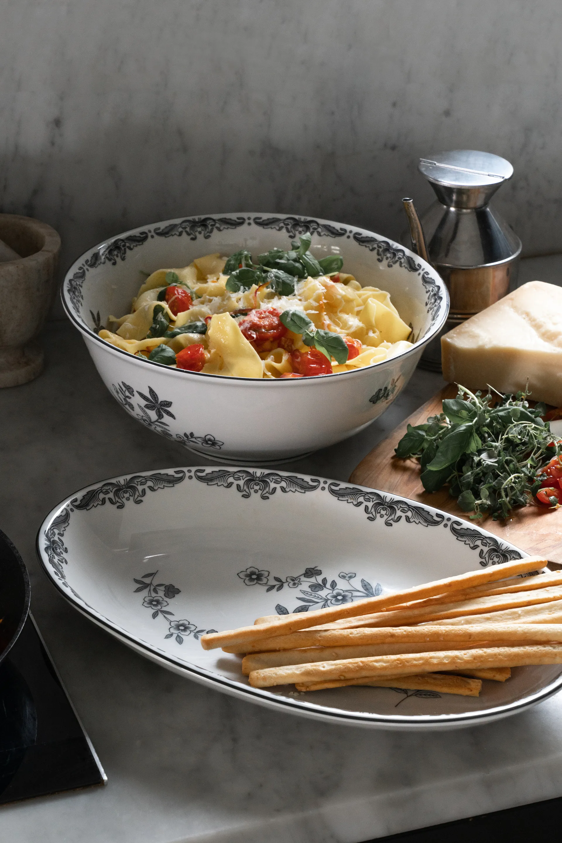 Miska do serwowania Ostindia czarna 2,4 L, Czarny Rörstrand