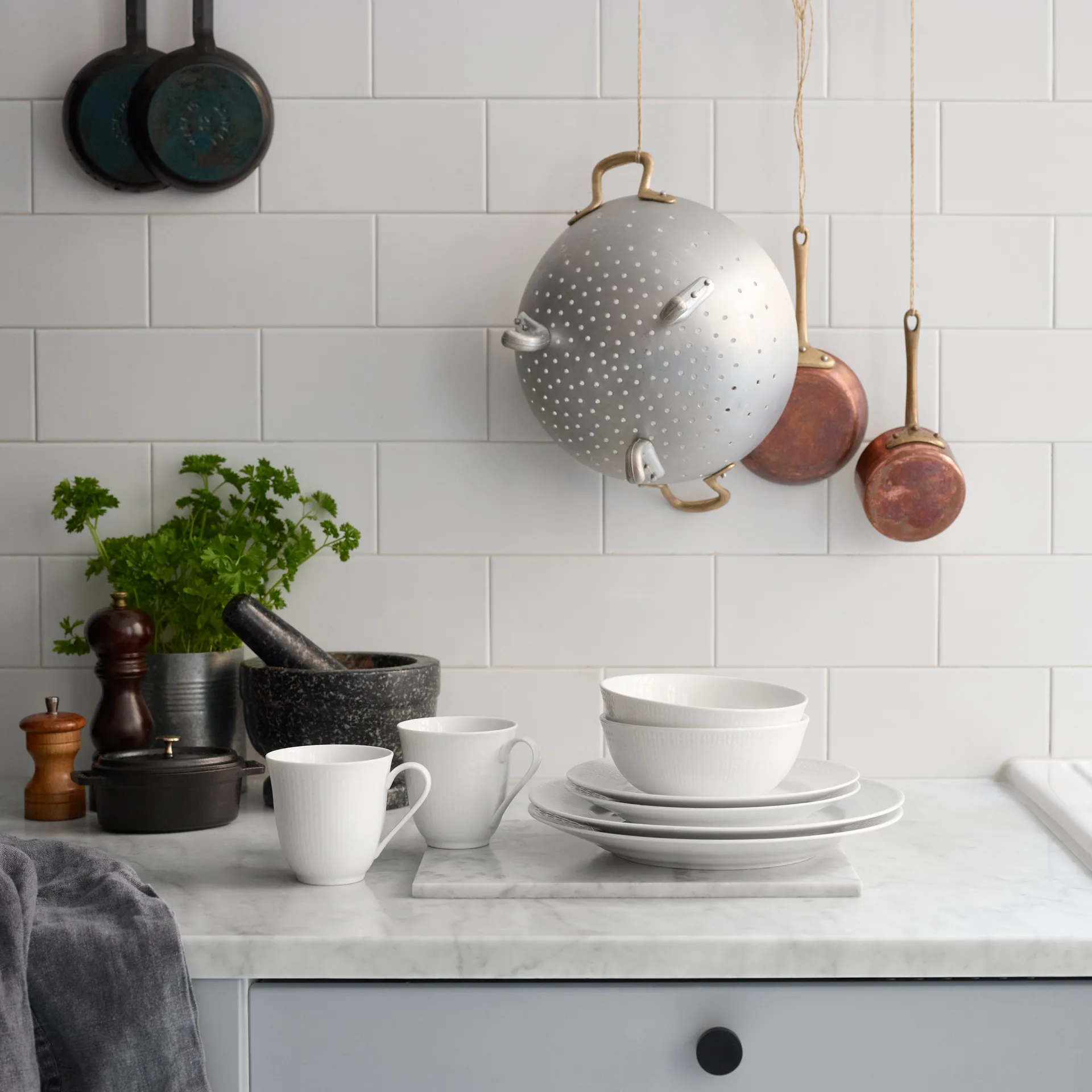 Swedish Grace talerz Ø21 cm opakowanie 8 sztuk - Śnieg (biały) Rörstrand