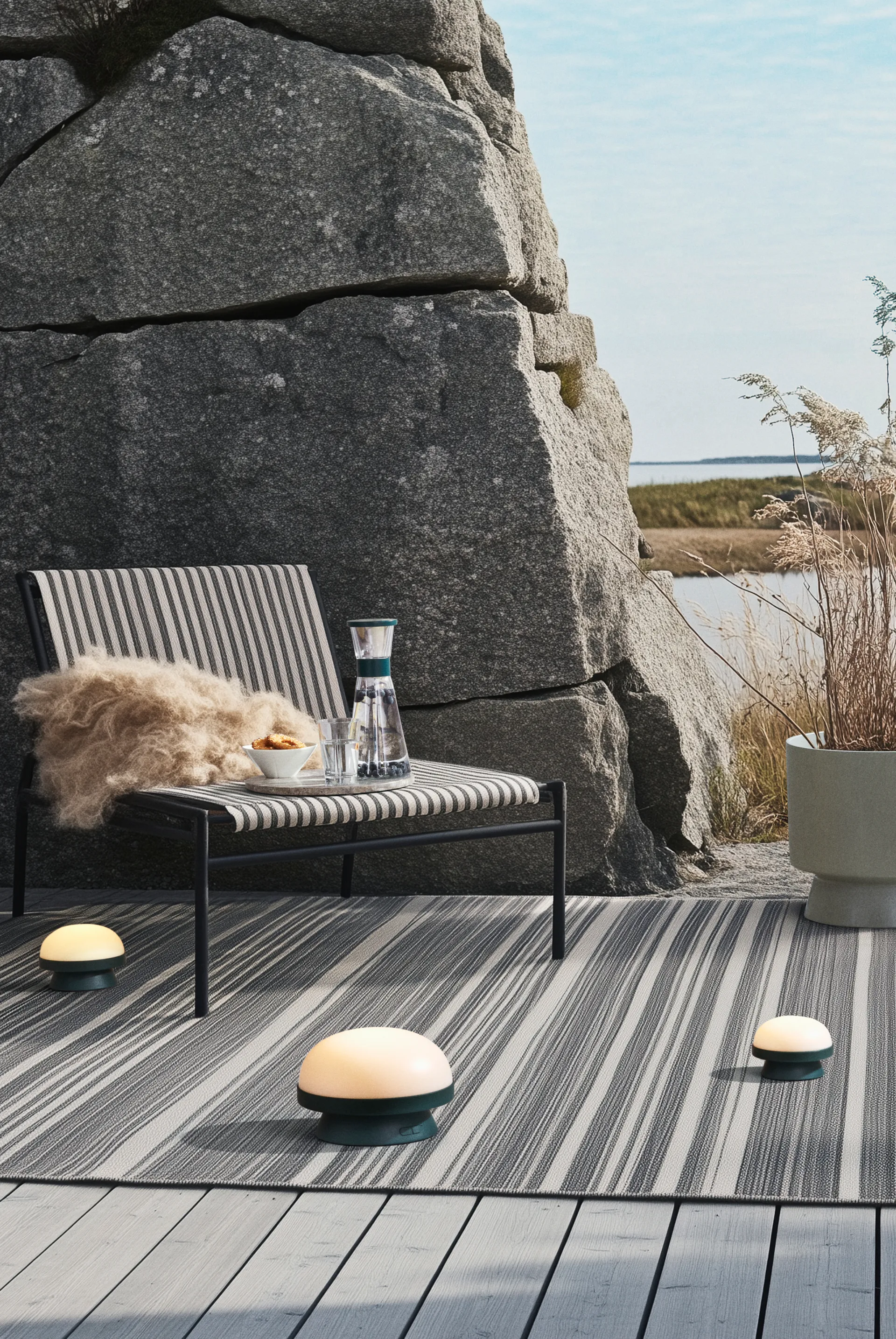 Lampa solarna Soft Spot Dots Ø11,5 cm, Forest green Rosendahl