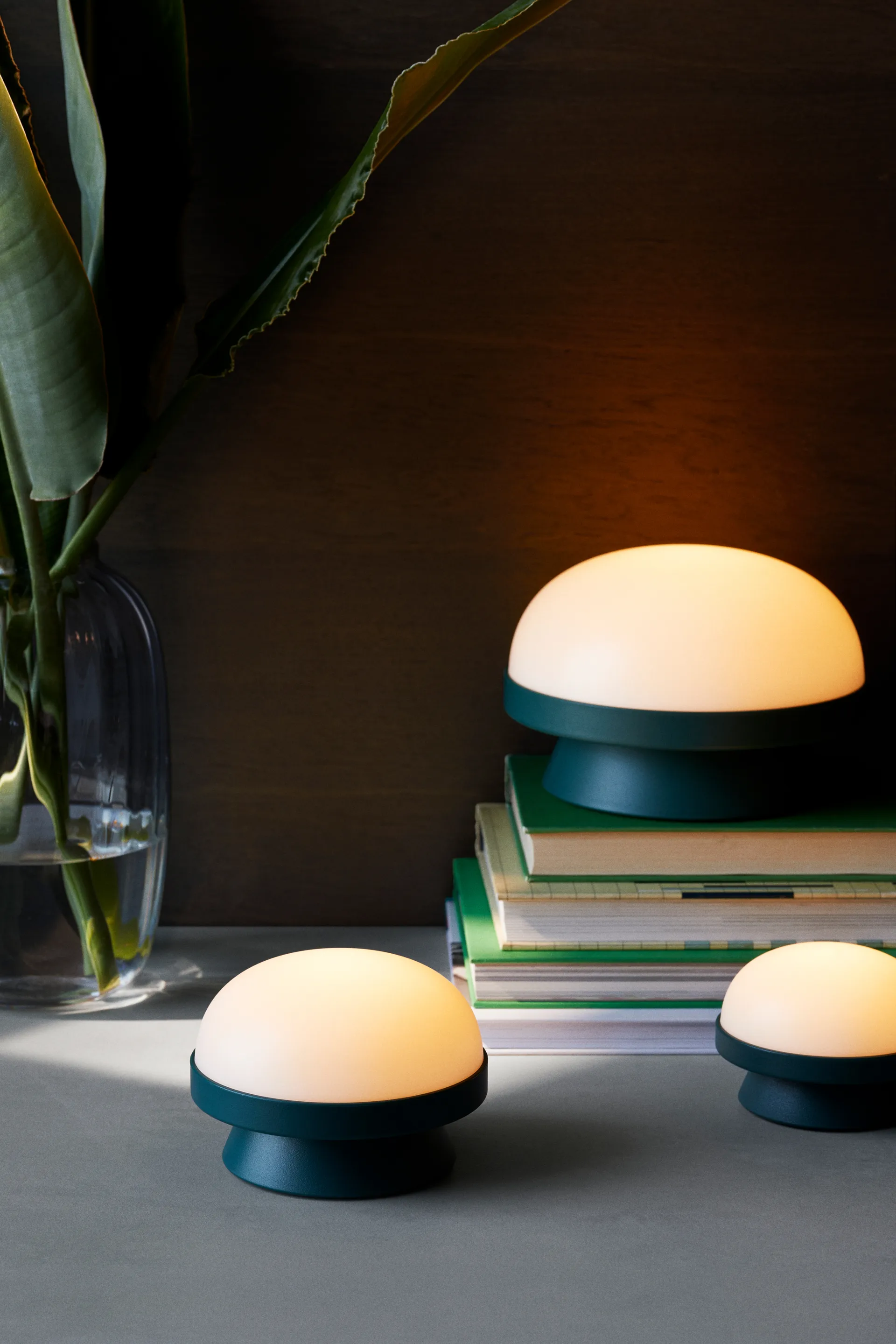 Lampa solarna Soft Spot Dots Ø21 cm, Forest green Rosendahl