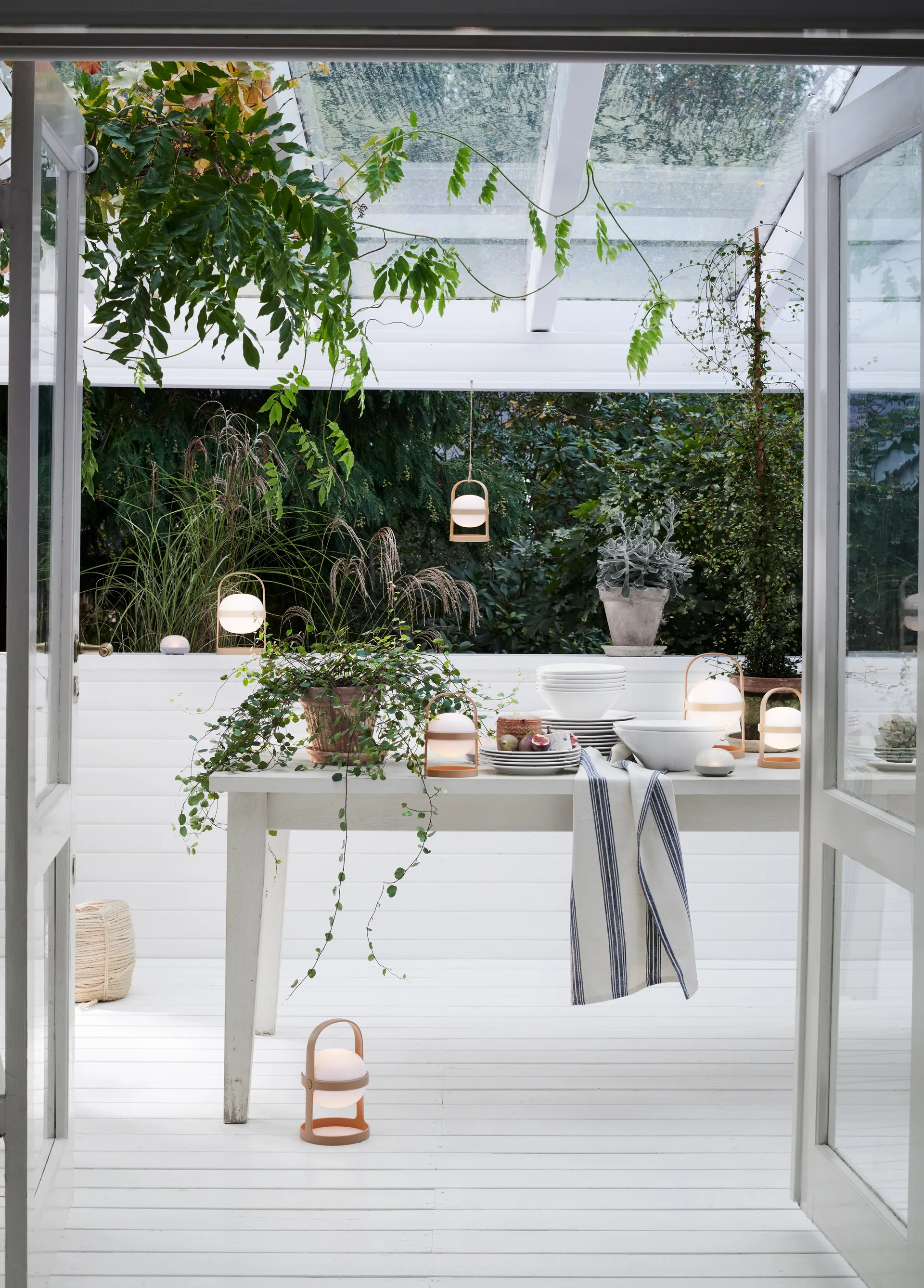 Lampa solarna Soft Spot wheat, 25 cm Rosendahl