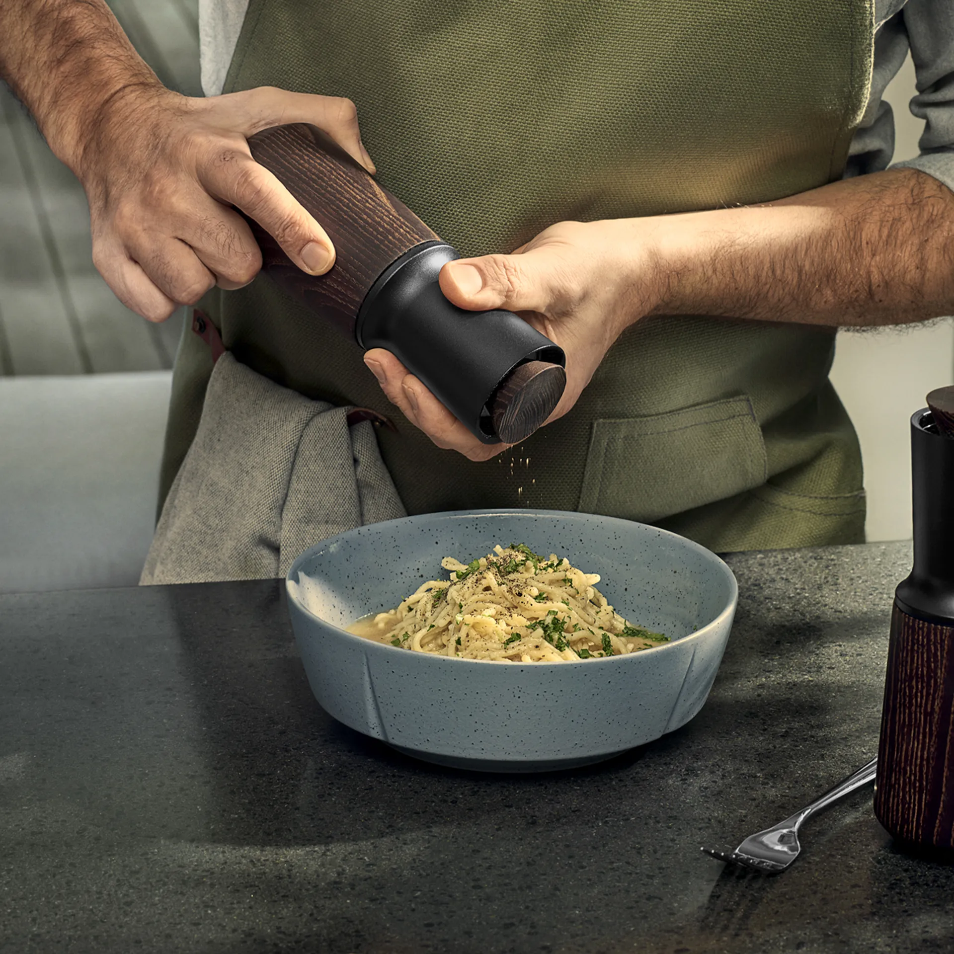 Młynek do soli i pieprzu Rå 20 cm, Czarny Rosendahl