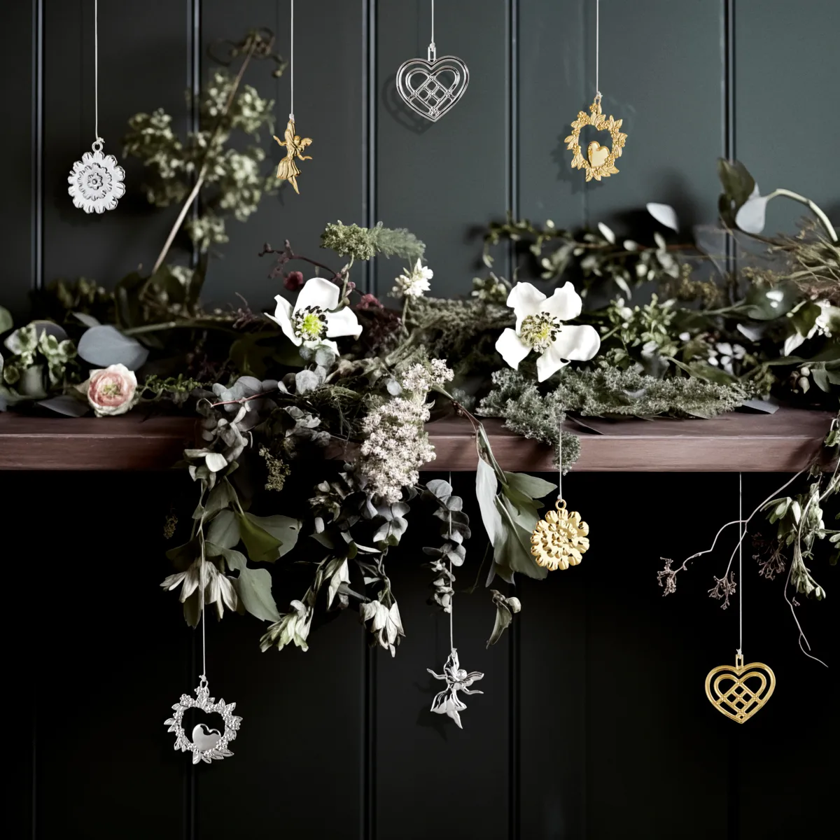 Zawieszka świąteczna Dancing Angel 7 cm, Posrebrzana Rosendahl