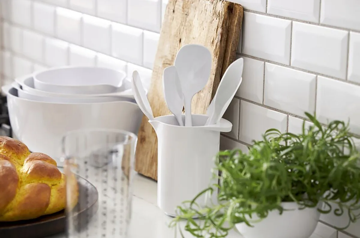 Dzbanek do mieszania Margrethe 1 l, Biały Rosti