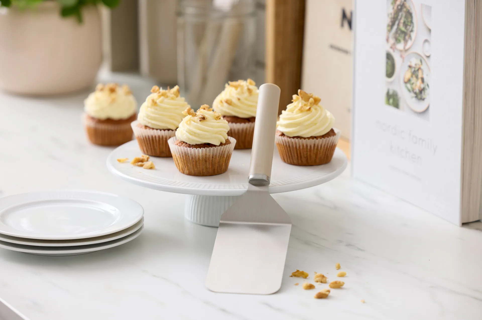 Emma szpatuła/paleta szeroka stal 26 cm, Humus Rosti