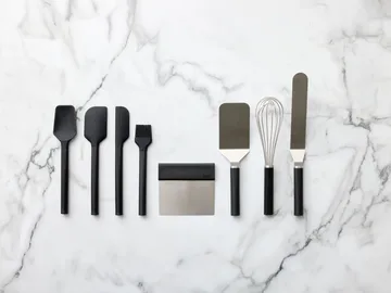 Emma trzepaczka balonowa stal 27 cm - Czarny - Rosti