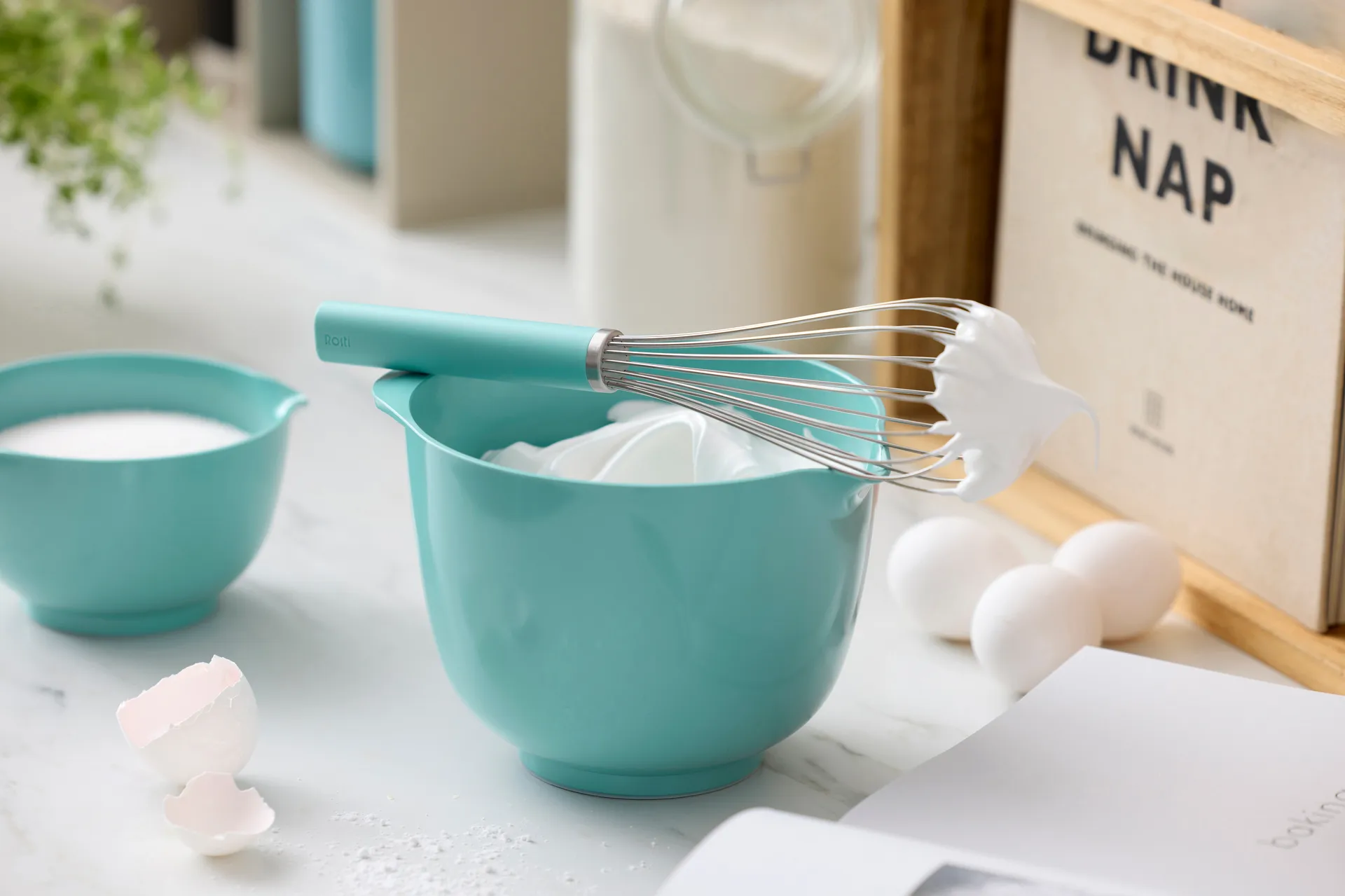 Emma trzepaczka balonowa stal 27 cm, Nordic green Rosti