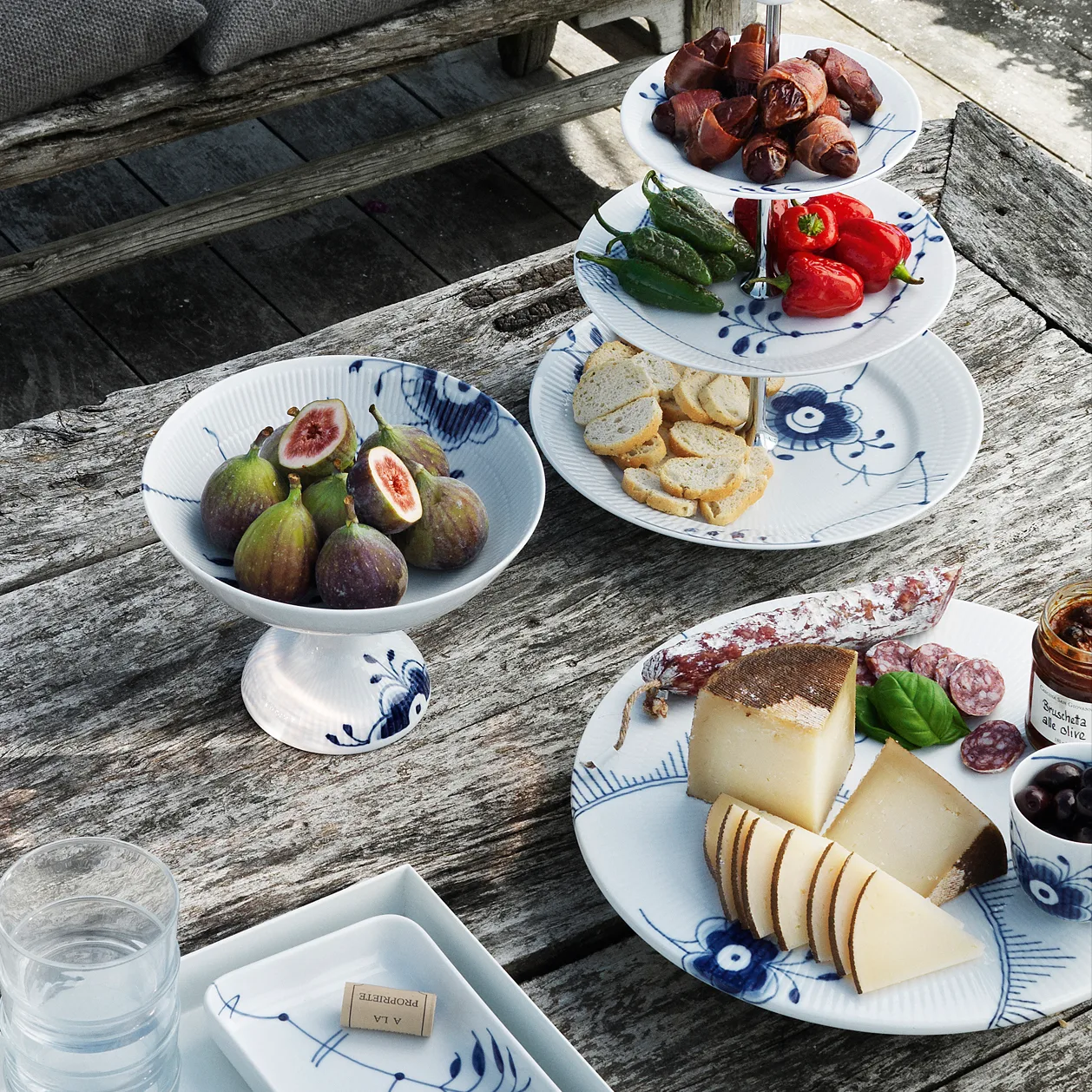Blue Fluted Mega stojak na ciasto, 15 cm Royal Copenhagen