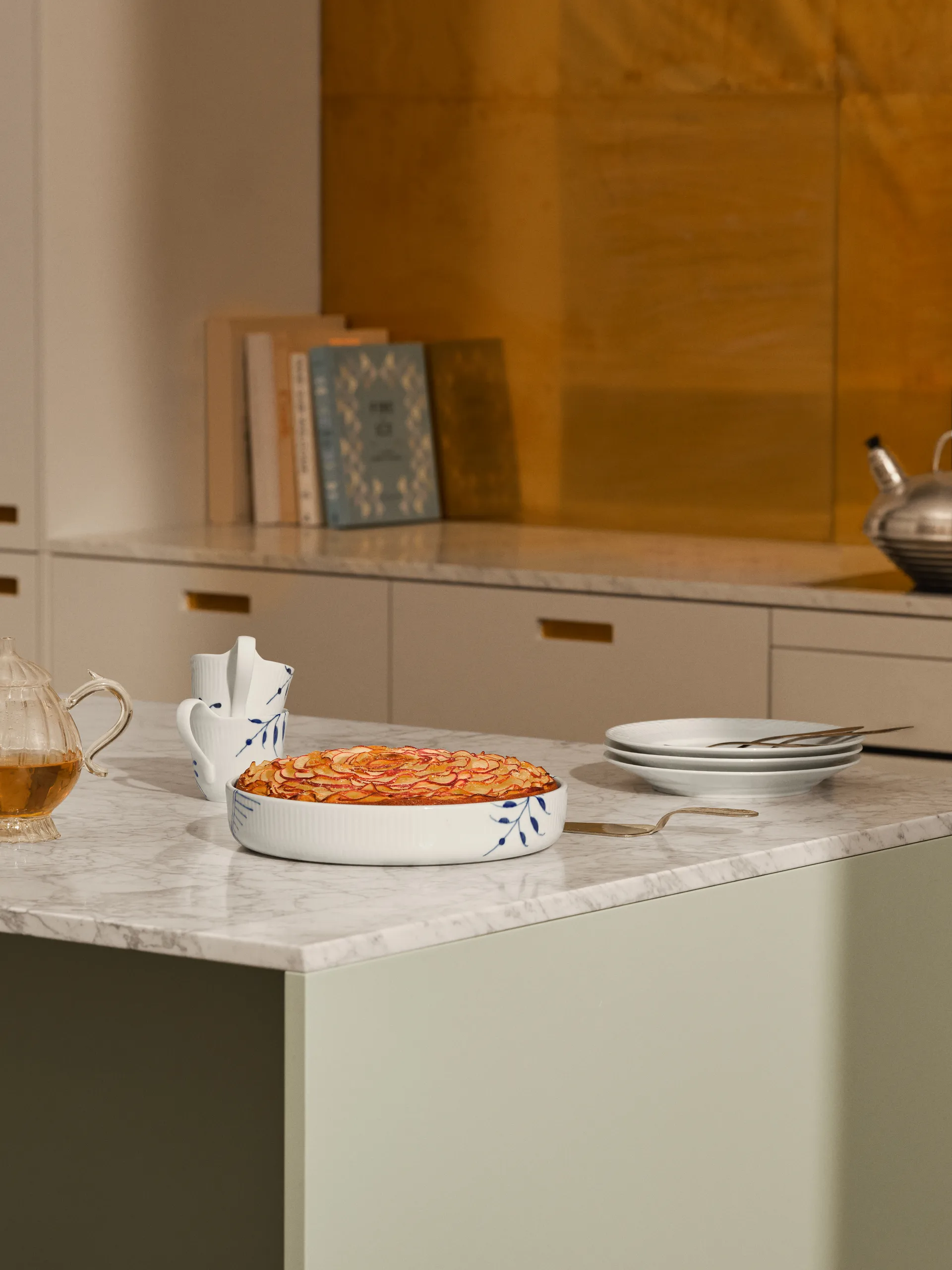 Kubek Black Mega z wysokim uchwytem, 25 cl Royal Copenhagen