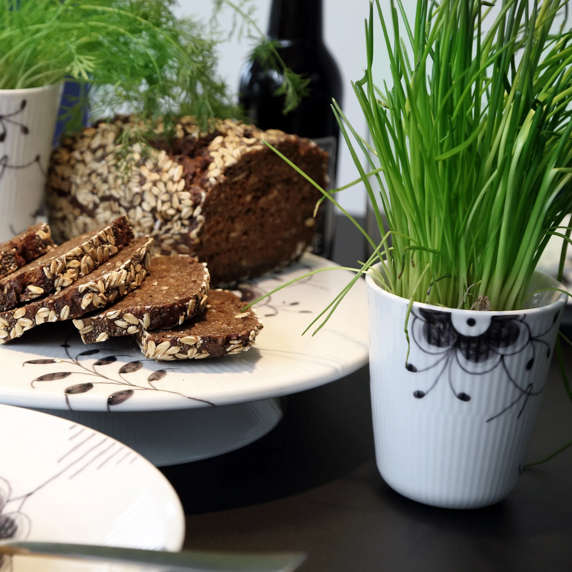 Kubek termiczny Black Fluted Mega, 290 ml Royal Copenhagen