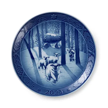Royal Copenhagen Collectibles talerz świąteczny 2023 - Świąteczny czas w lesie Ø18 cm - Royal Copenhagen