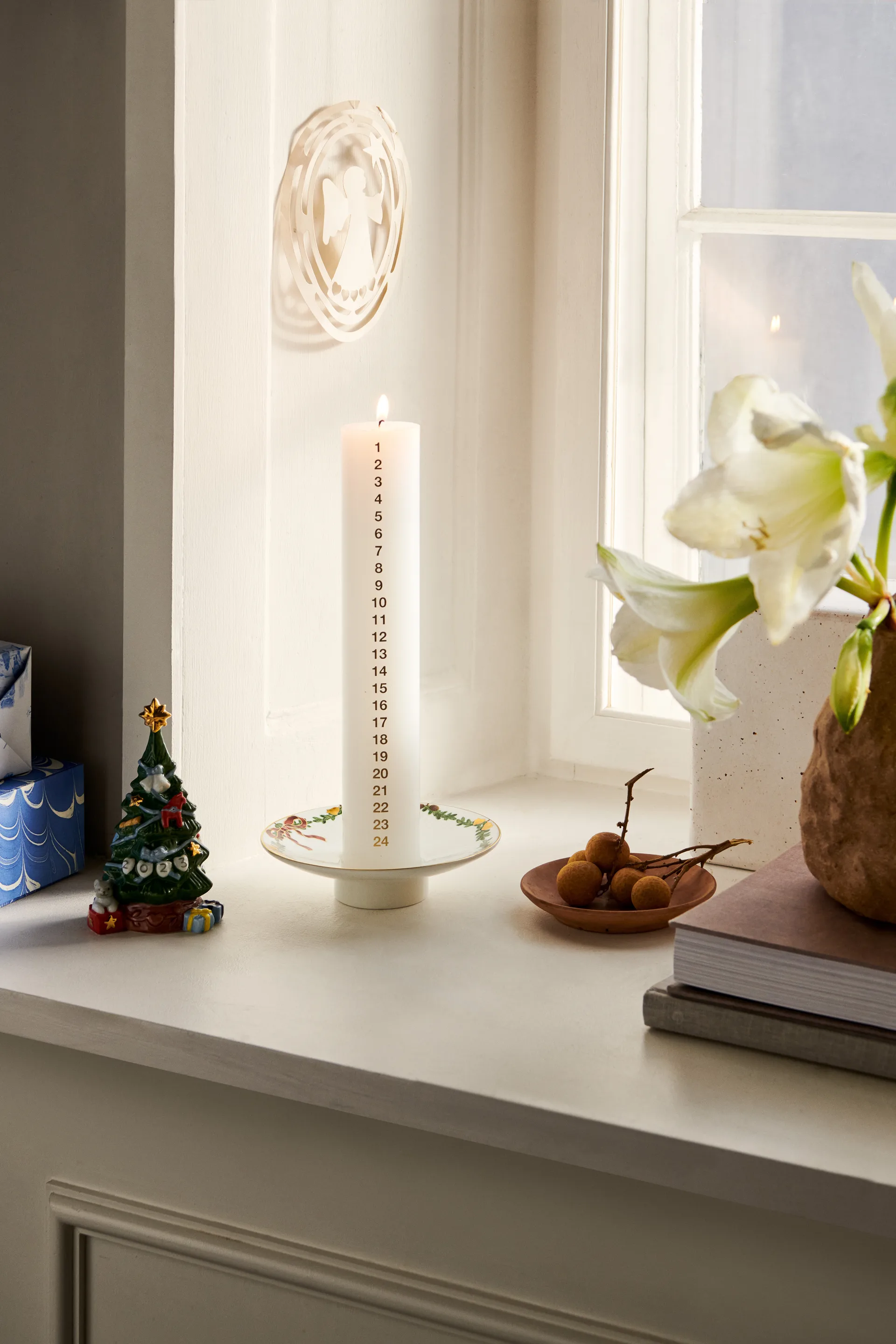 Świecznik na tealighty Star Fluted Christmas Ø15,5 cm, Biały Royal Copenhagen