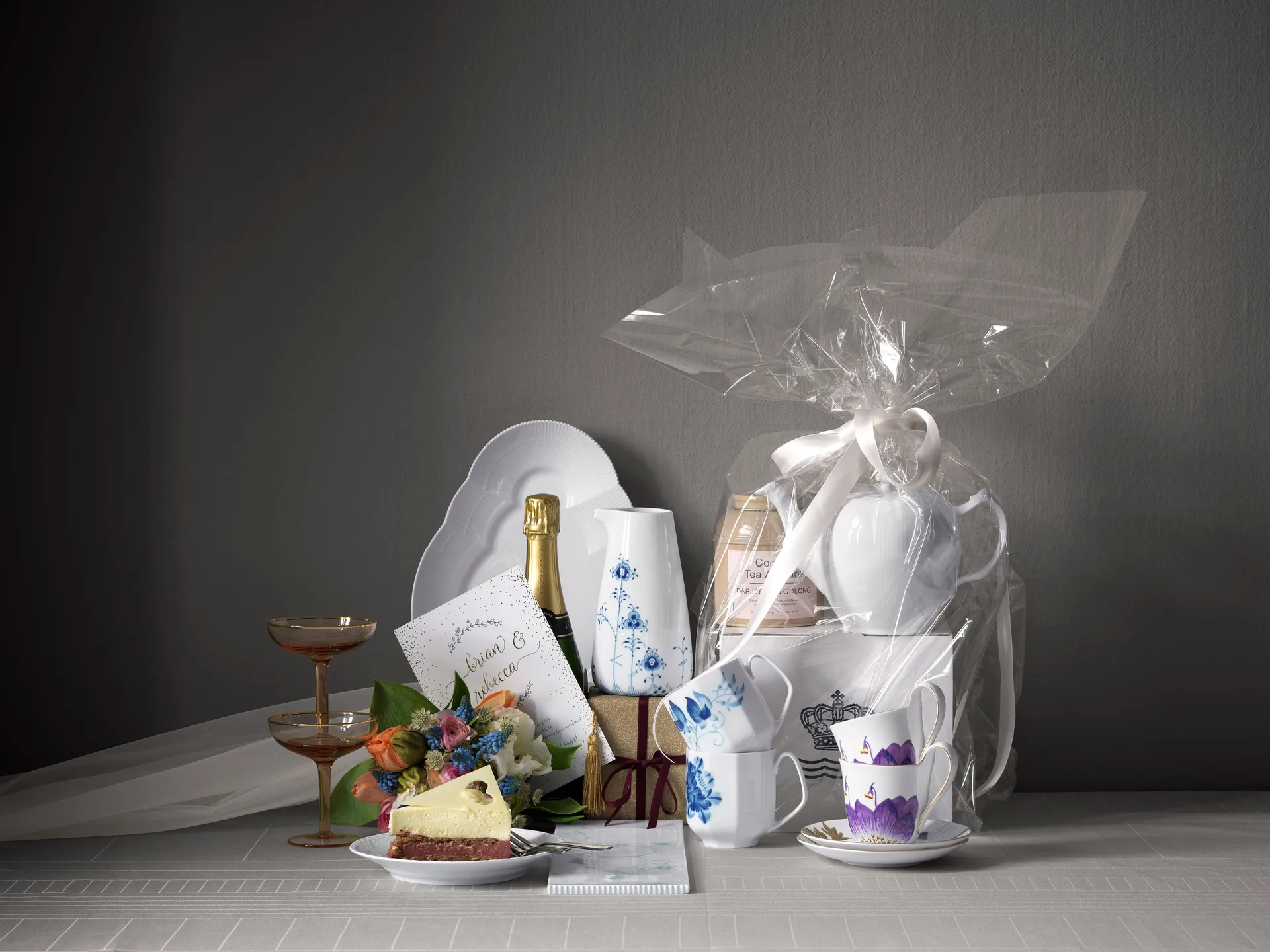 White Fluted Half Lace czajnik, 1 litr Royal Copenhagen