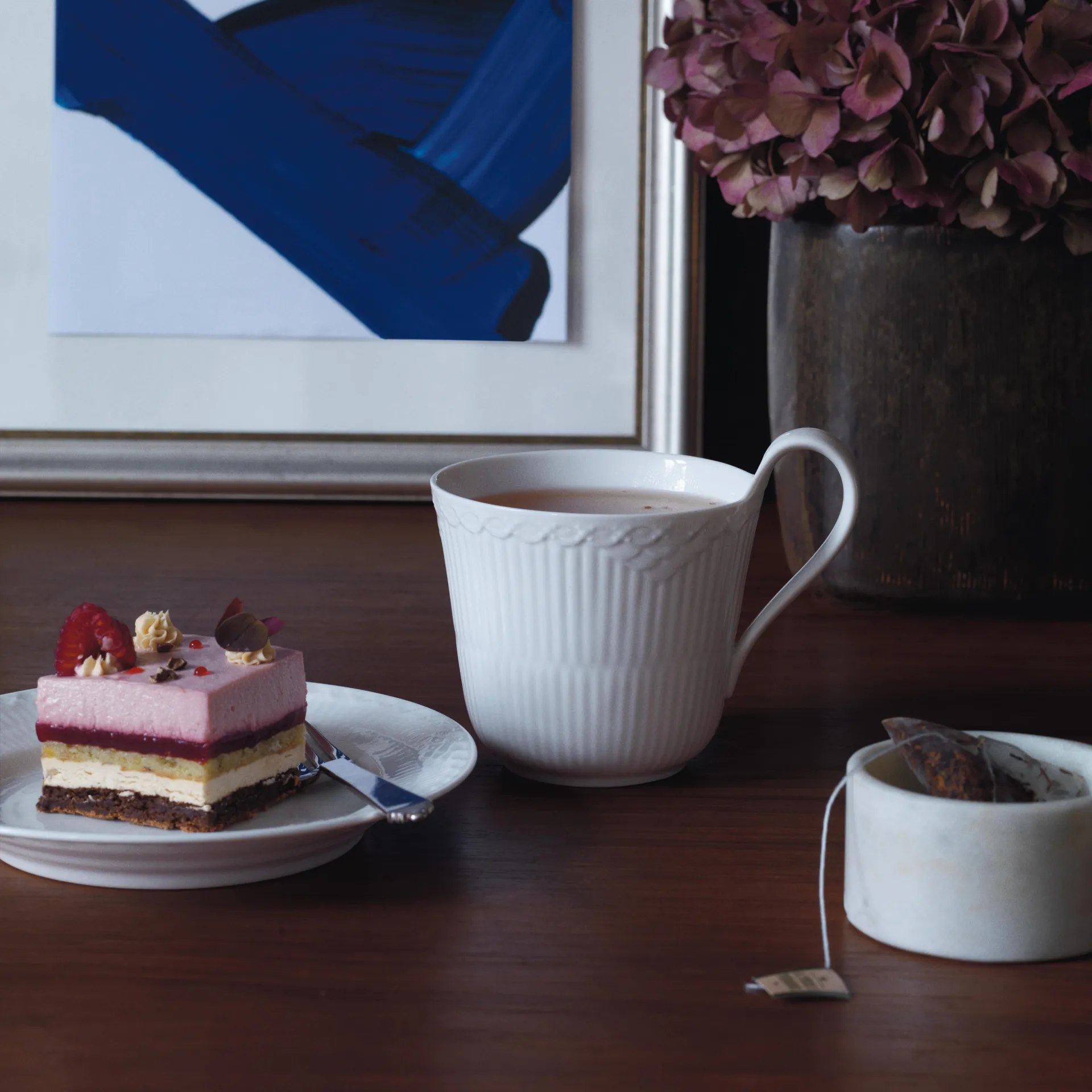 White Fluted Half Lace filiżanka z wysokim uchwytem, 330 ml Royal Copenhagen