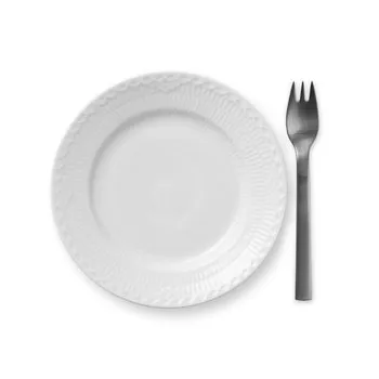 White Fluted Half Lace talerz - Ø 17 cm - Royal Copenhagen