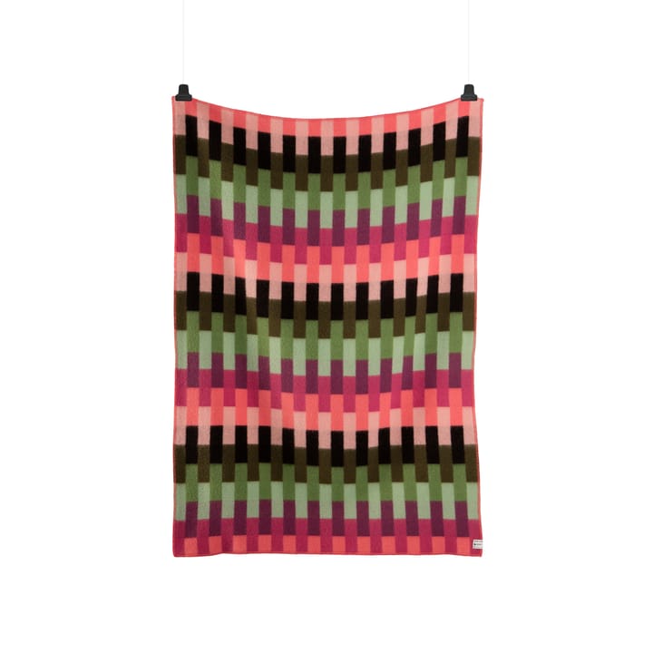 Koc Åsmund 135x200 cm - Pink-green - Røros Tweed