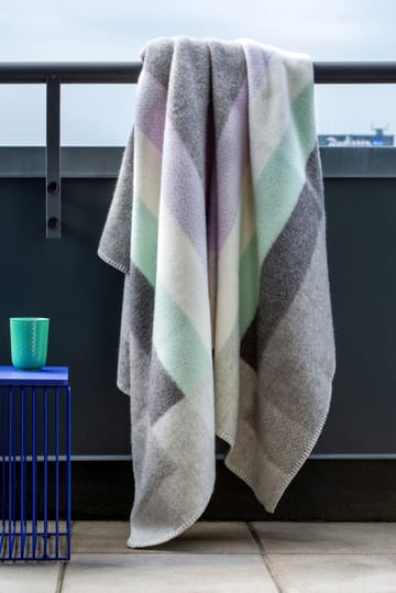 Koc Mikkel 135x200 cm - Grey - Røros Tweed