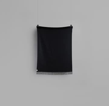 Koc Vega 150x210 cm - Black - Røros Tweed