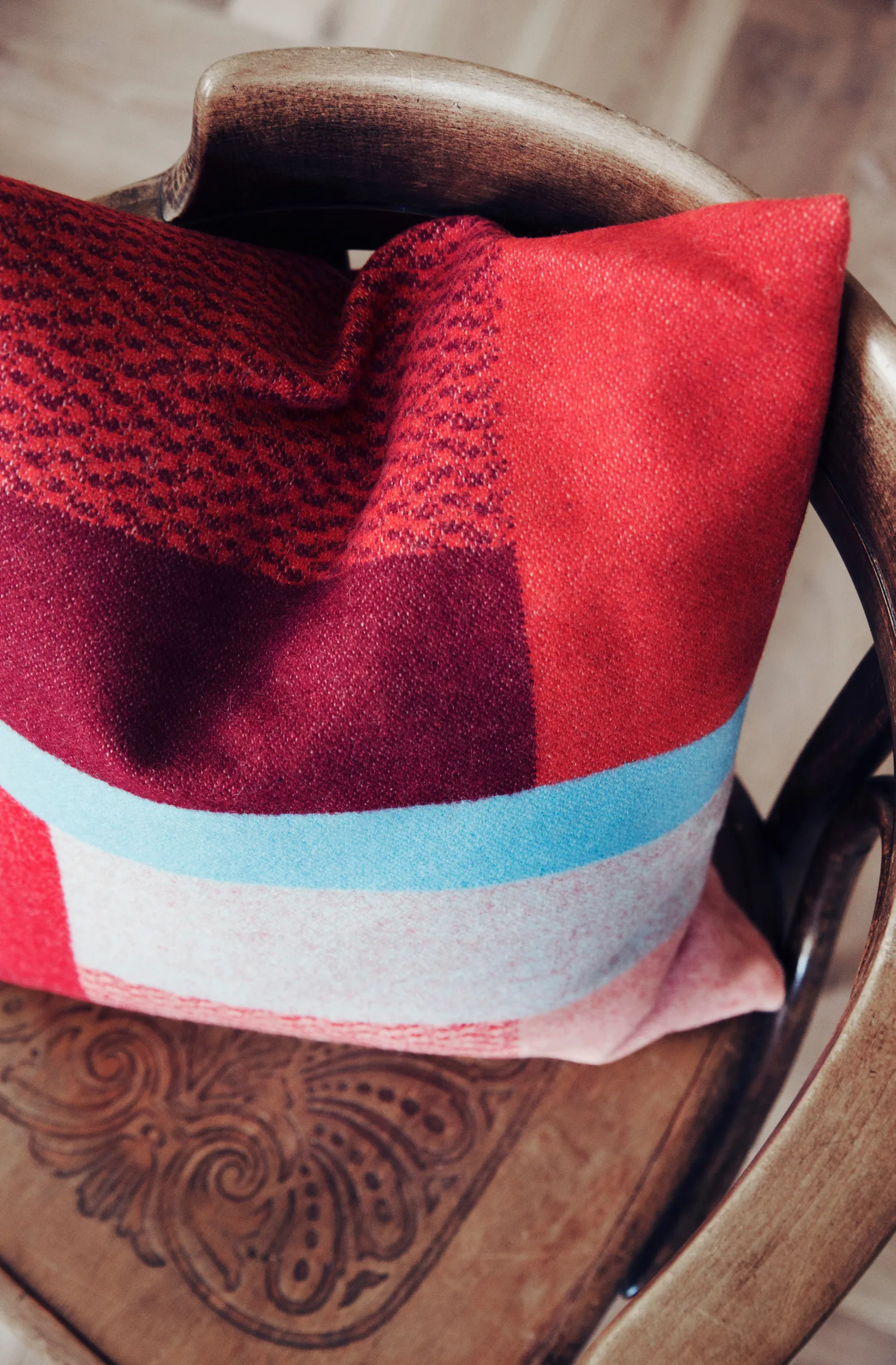 Poduszka Mikkel 50x50 cm, Red Røros Tweed