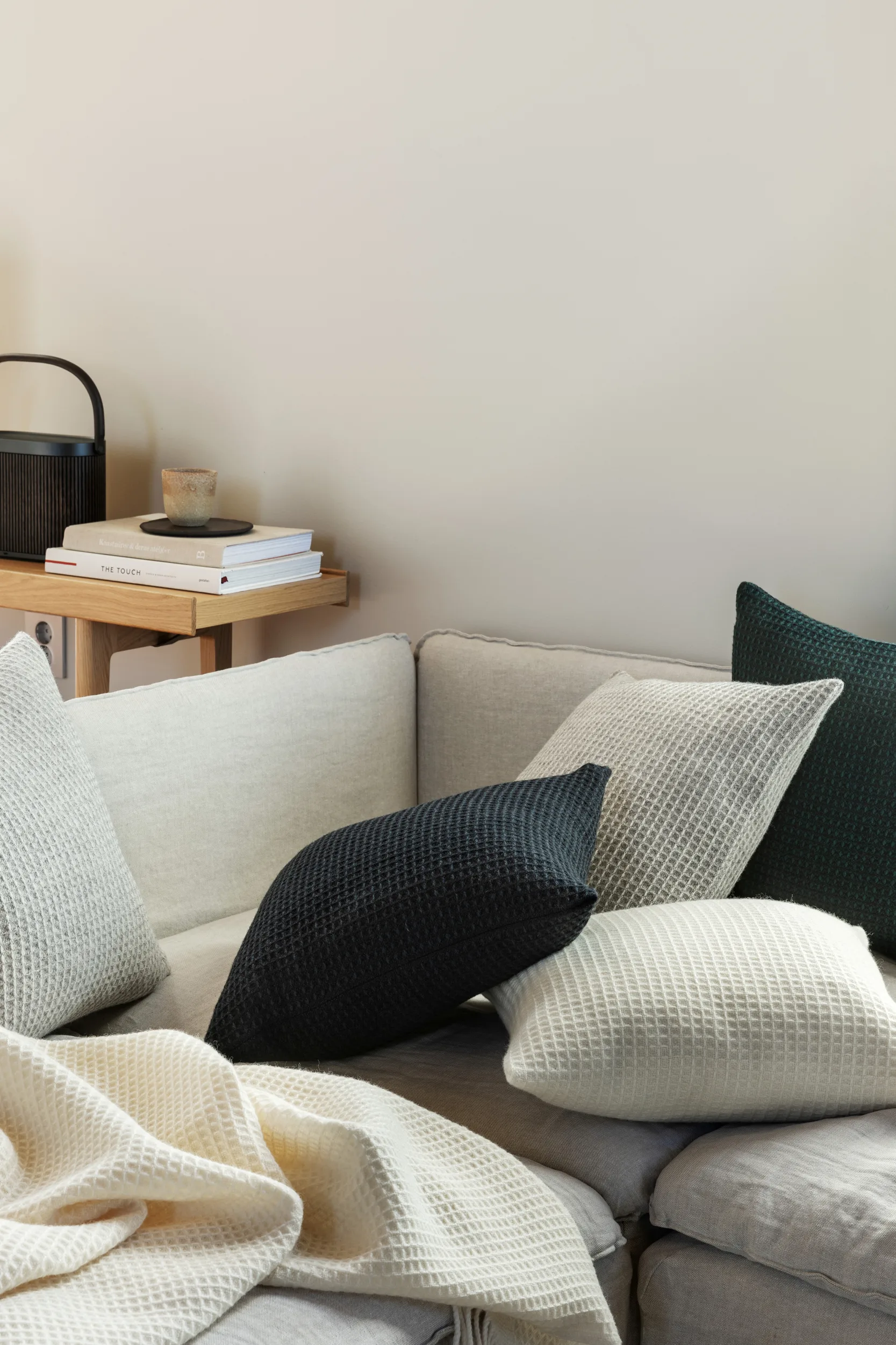 Poduszka Vega 50x50 cm, Natural Røros Tweed