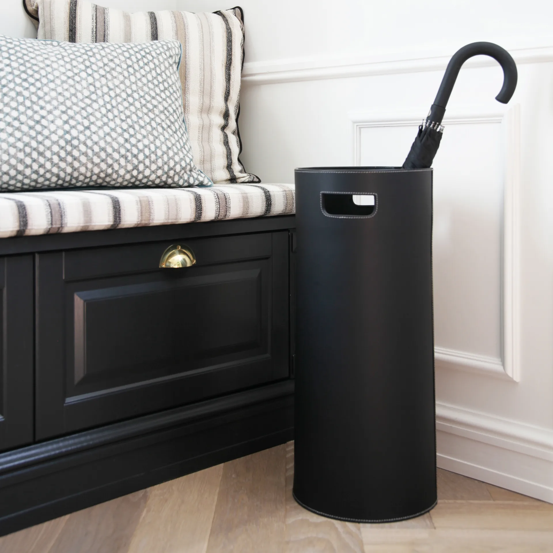 Stojak na parasole Ørskov , czarny - białe szwy Ørskov