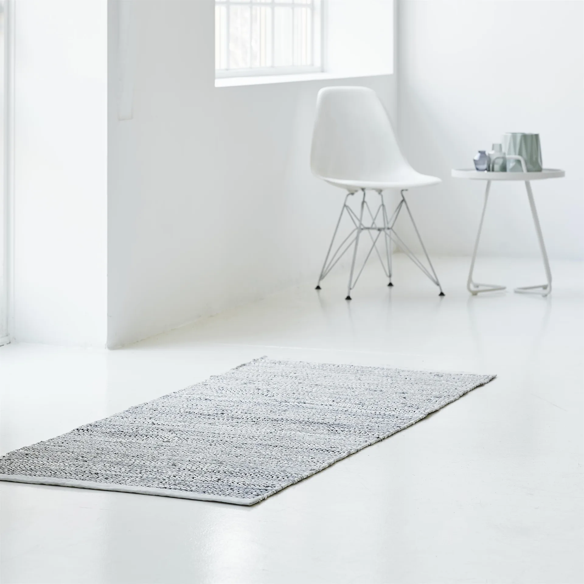 Dywan Leather 65x135 cm, light grey (jasnoszary) Rug Solid